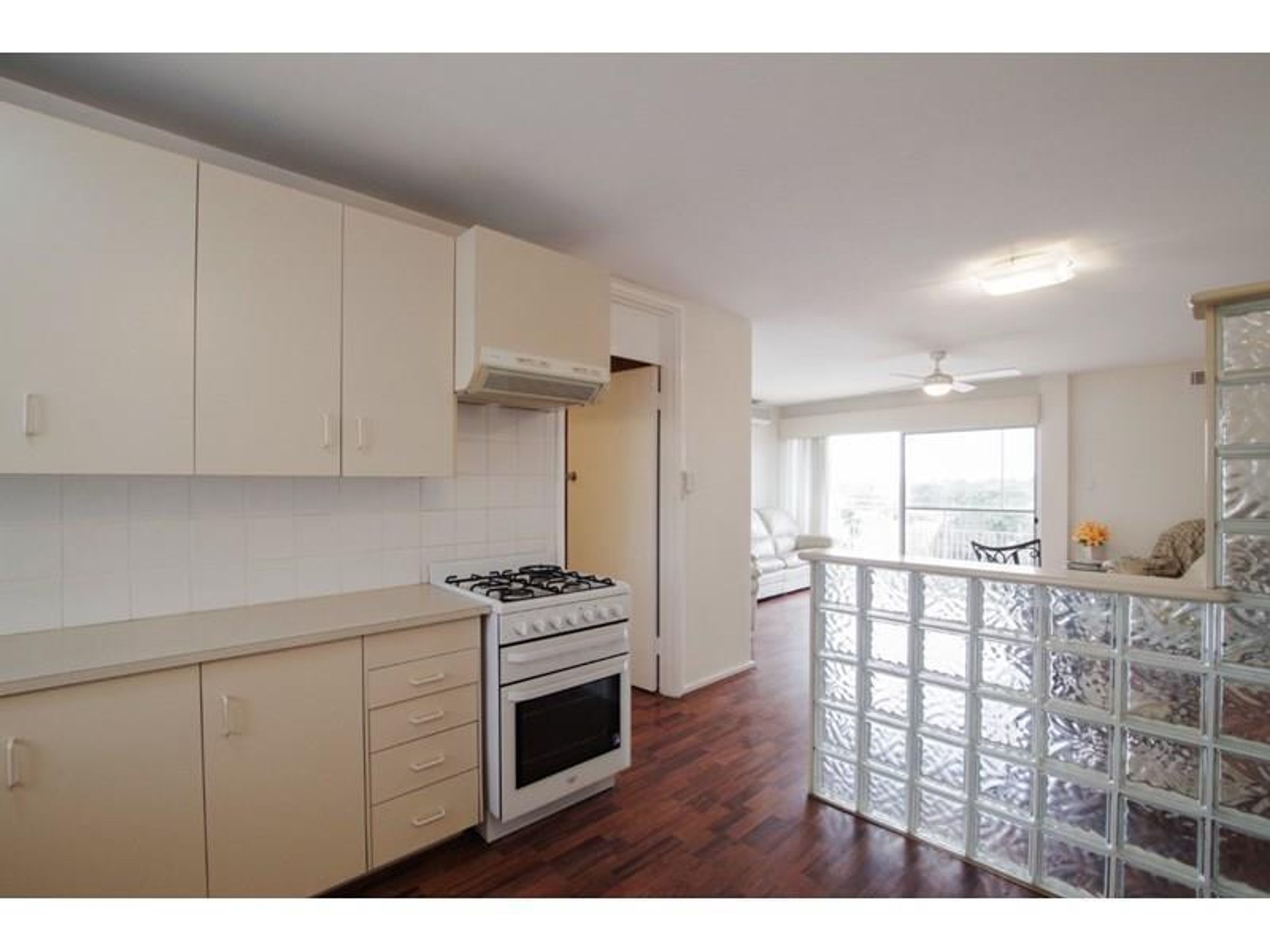 24/370 Cambridge Street, Wembley, WA 6014, Wembley - Thumbnail 4