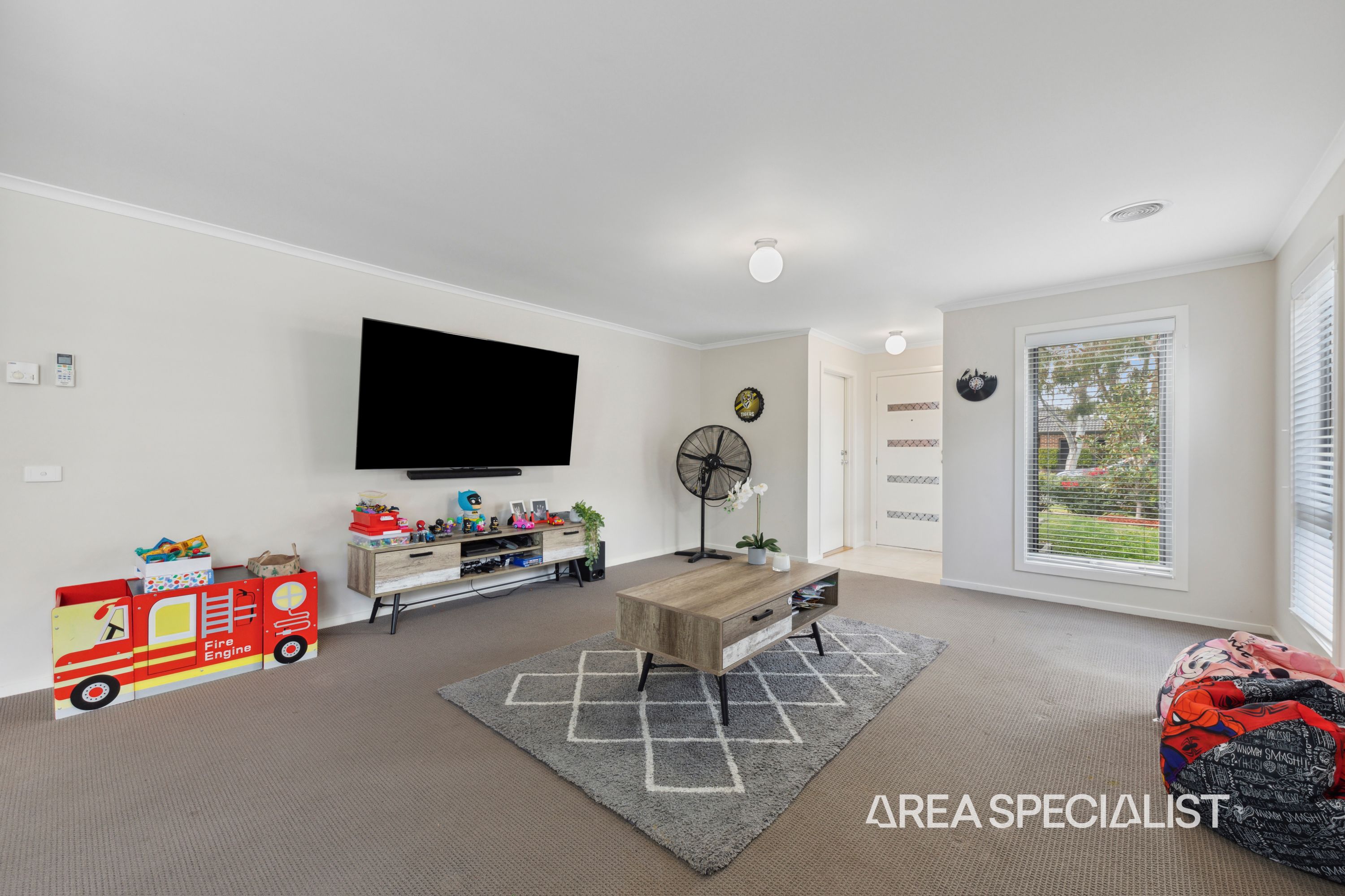 11 Botham Crescent, Pakenham - Thumbnail 5