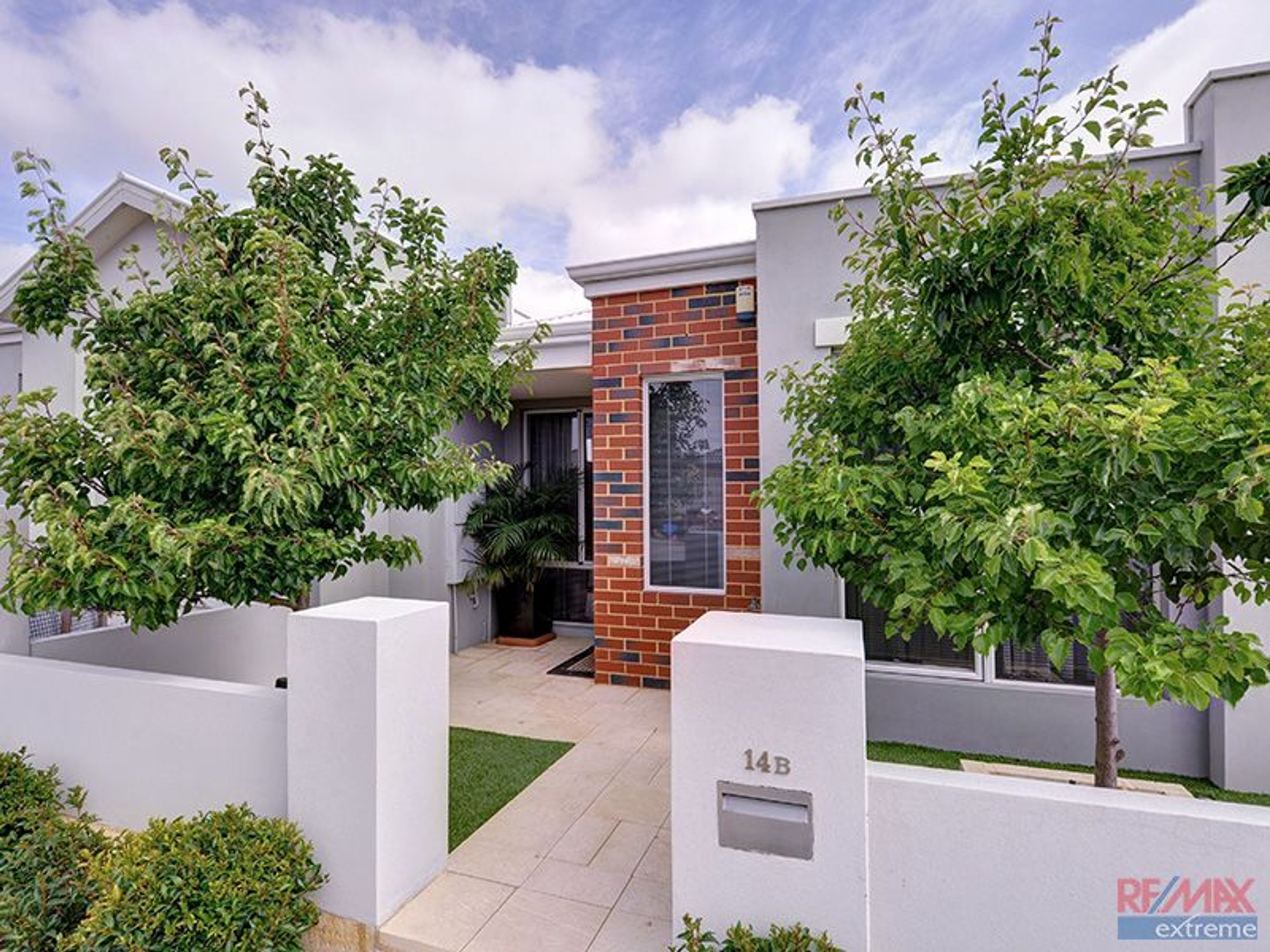 14B Dania Way, Butler - Thumbnail 2