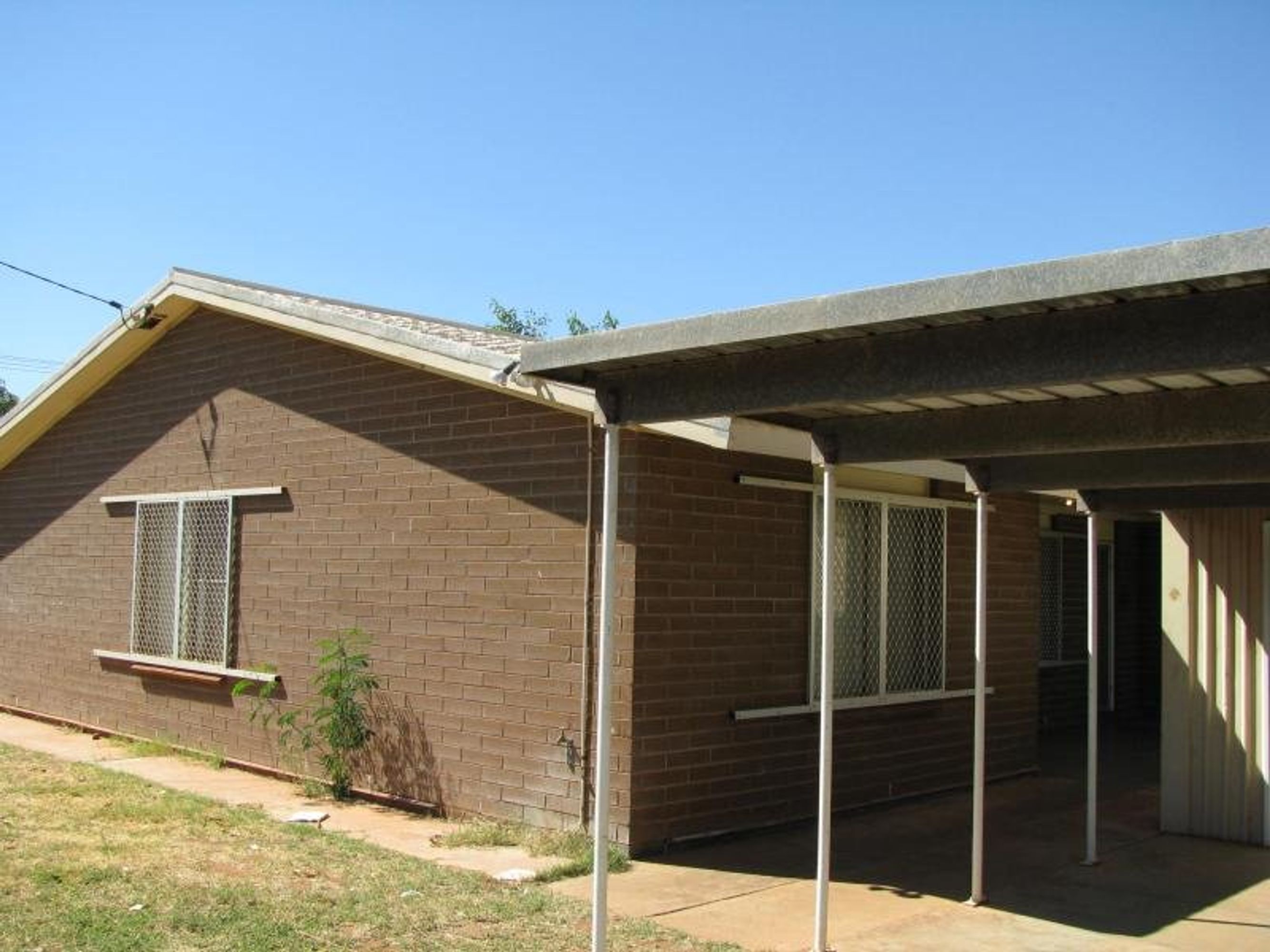 8B Corbet Place, South Hedland, South Hedland - Thumbnail 2