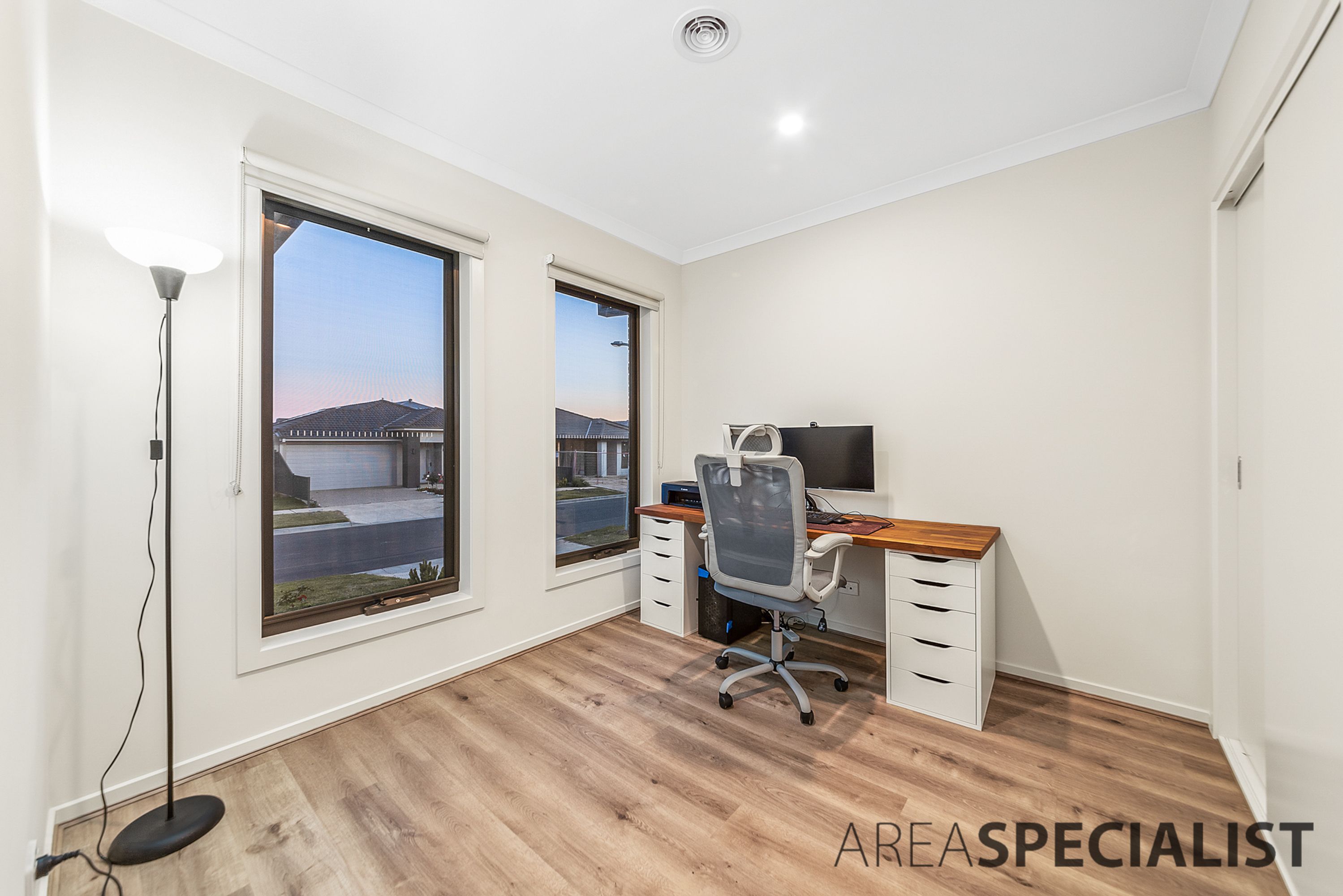 18 Juliet Way, Berwick, Berwick - Thumbnail 5