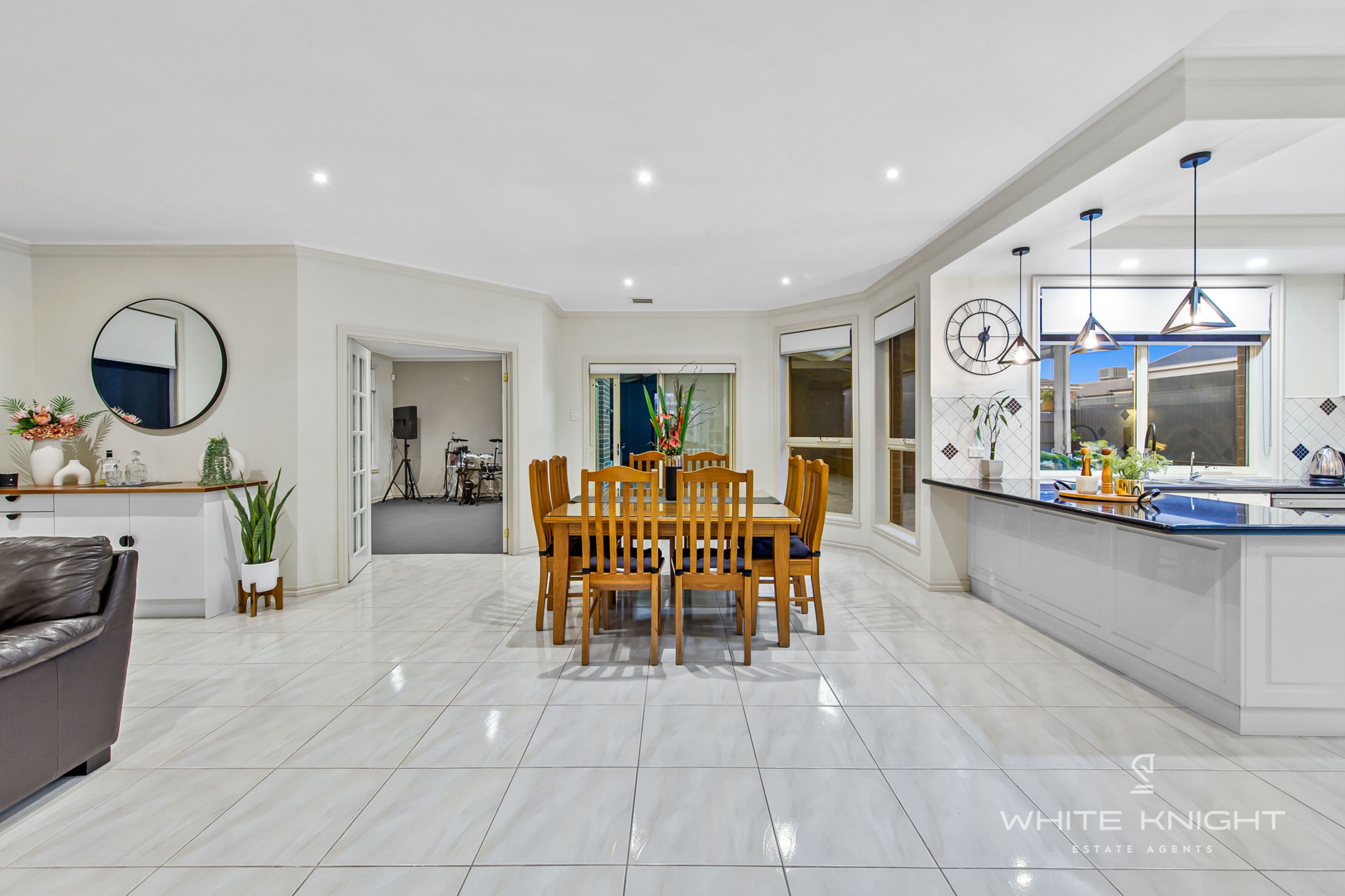 16 Brunswick Place, Taylors Hill VIC 3037, Taylors Hill - Thumbnail 8