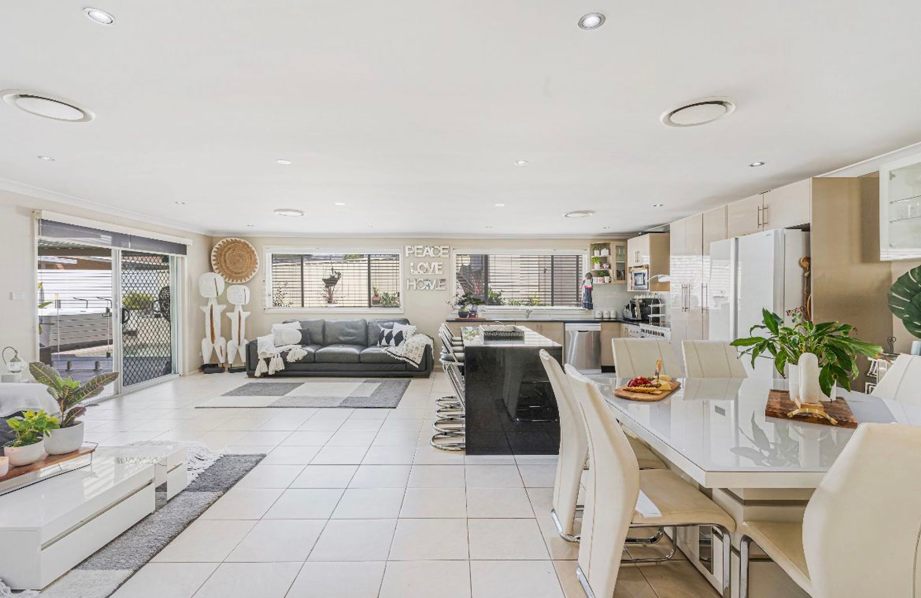 15 Angle Vale Road, Edensor Park - Image 1