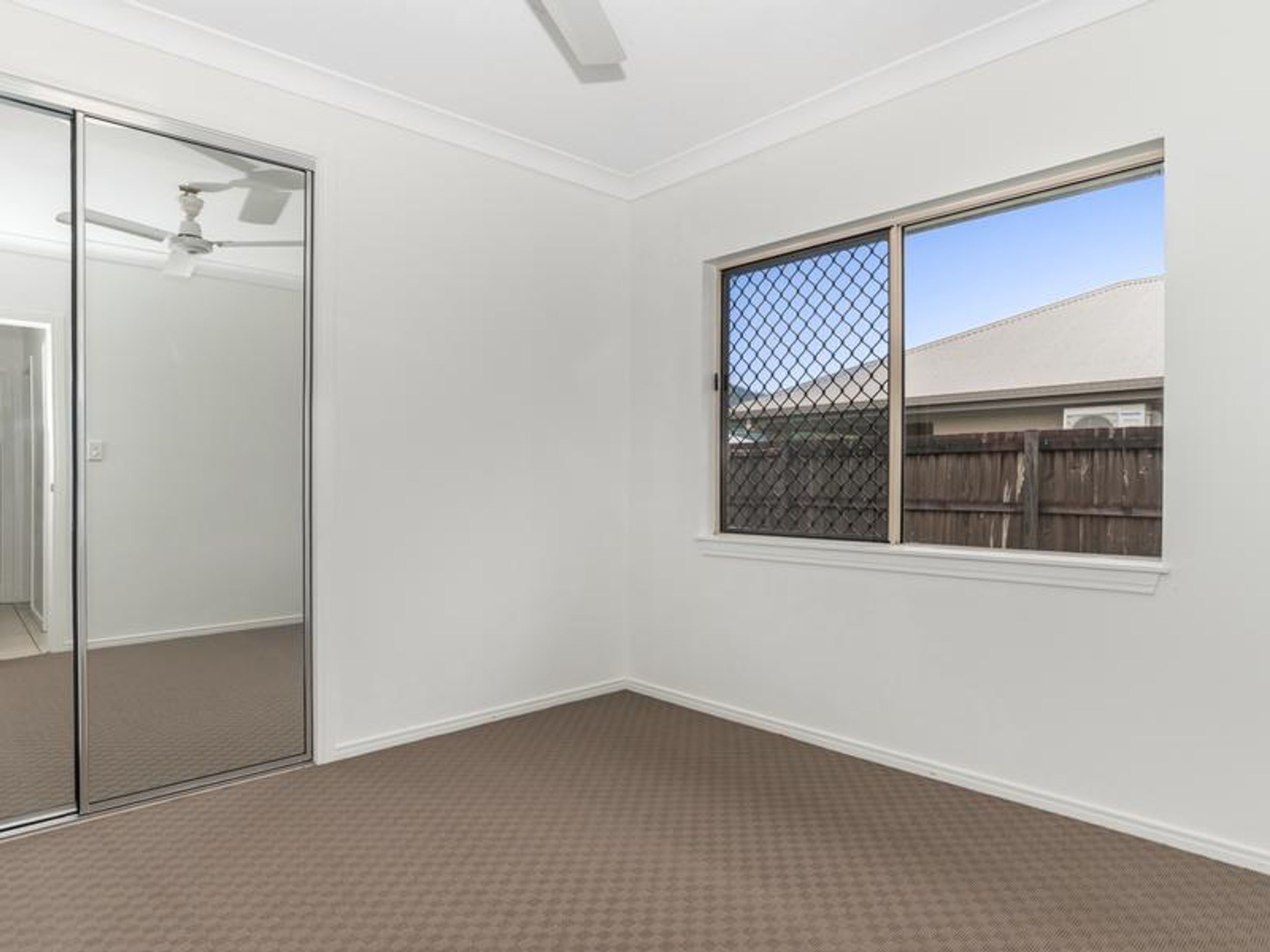 13 Pansini Street, Edmonton - Thumbnail 8