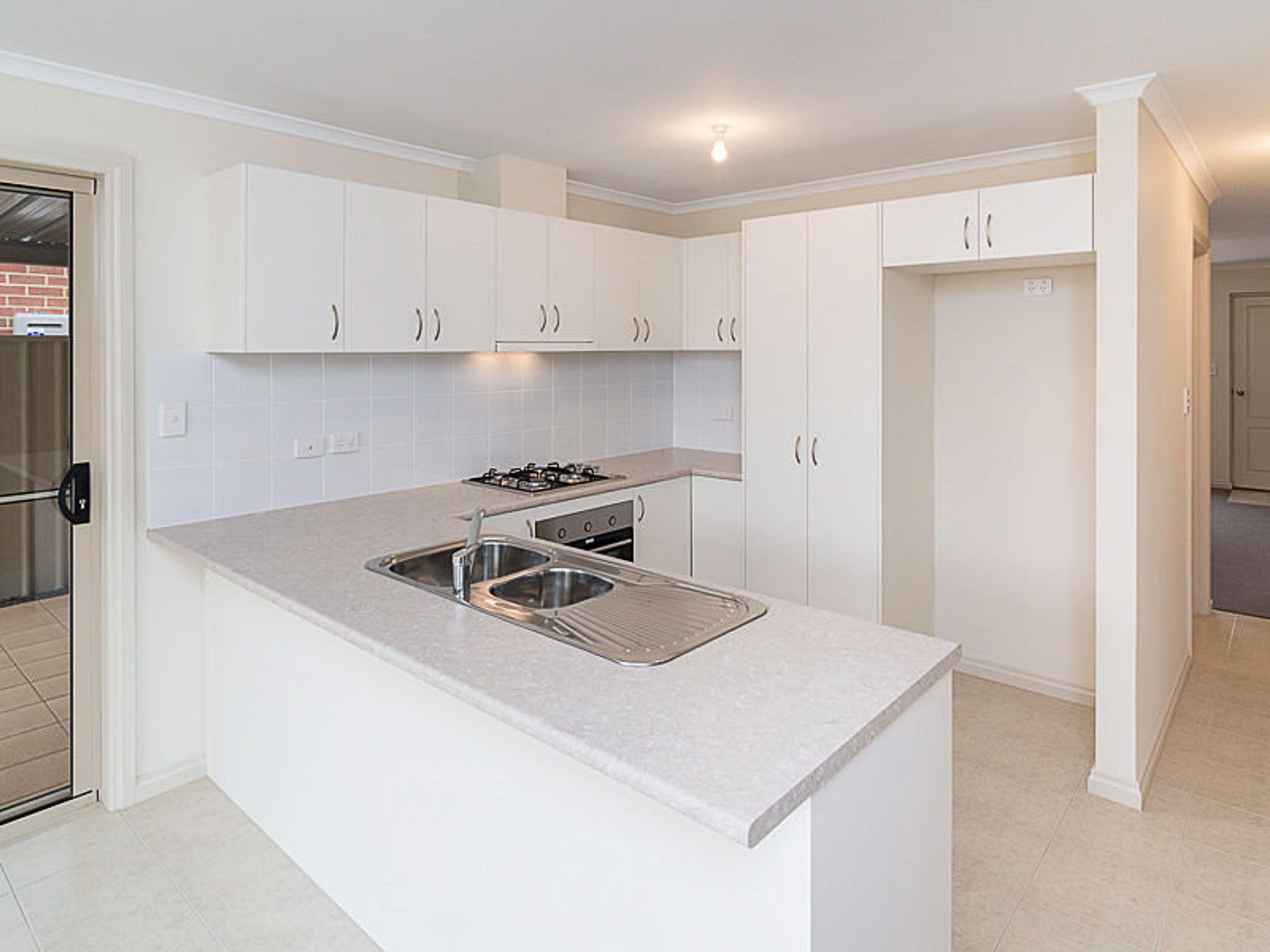 88A Hindmarsh Road, Murray Bridge, SA 5253, Murray Bridge - Thumbnail 2