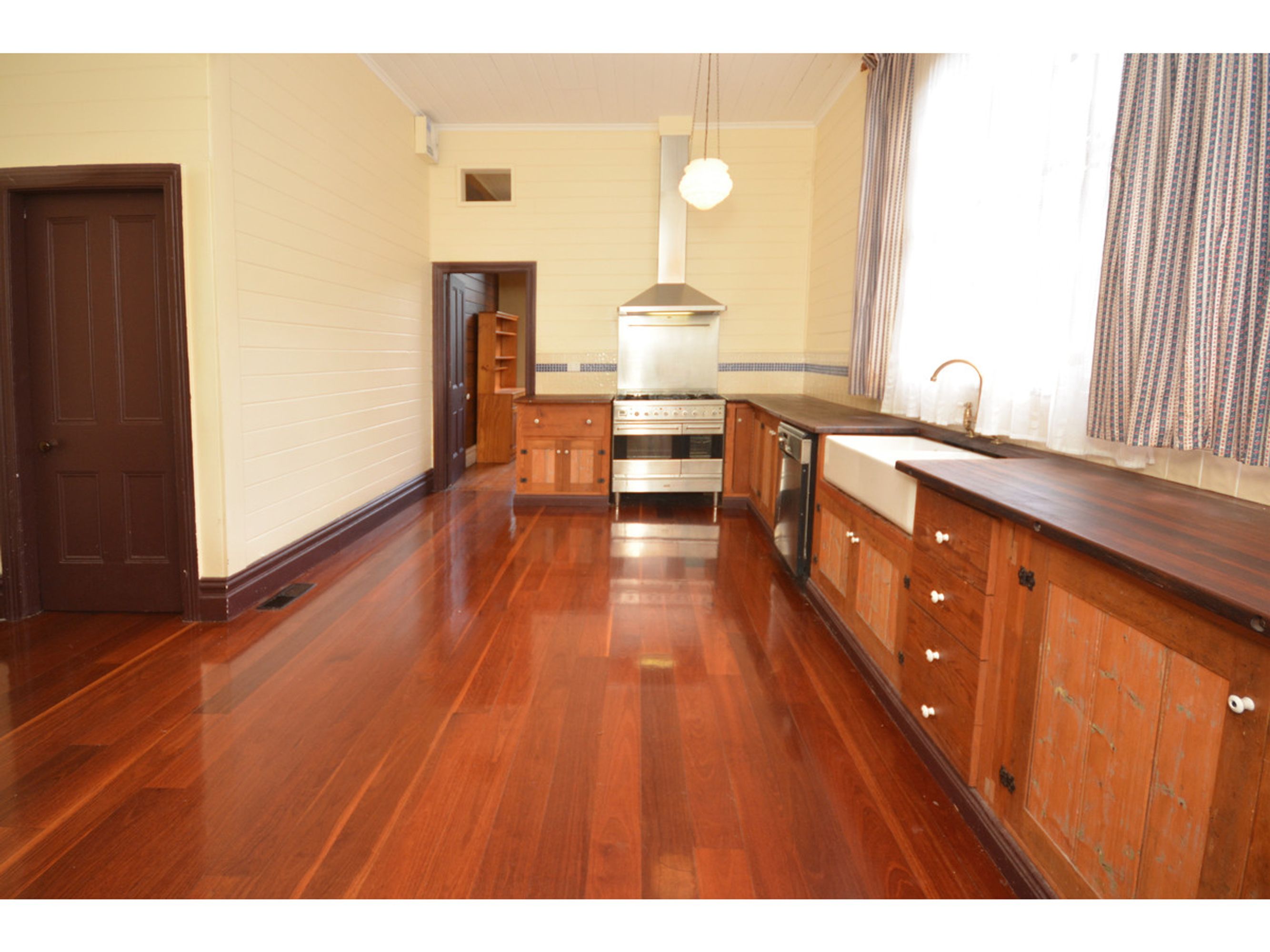 71 Lurline Street, Katoomba - Thumbnail 6