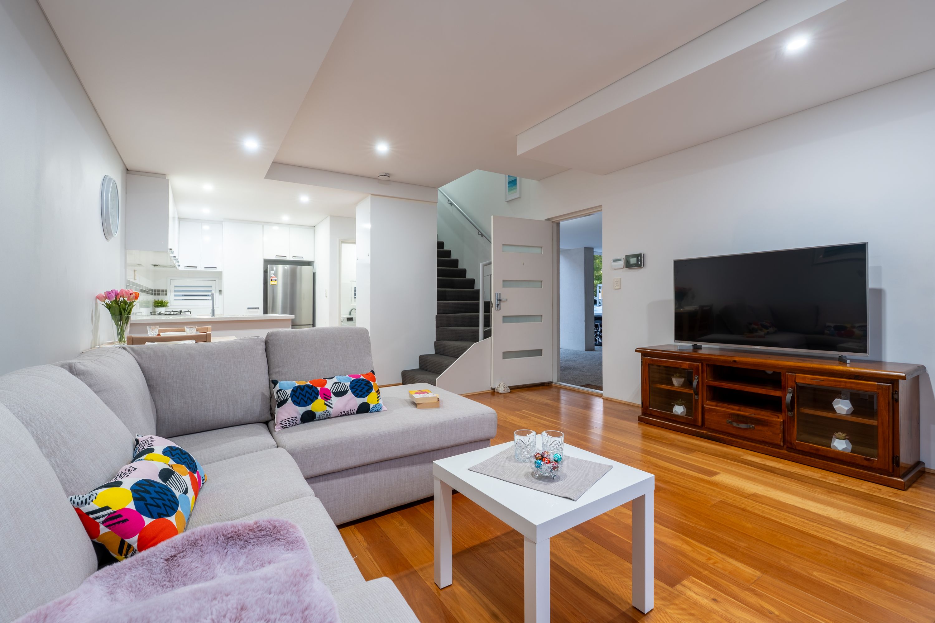 2/216 Flamborough Street, Doubleview, Doubleview - Image 1
