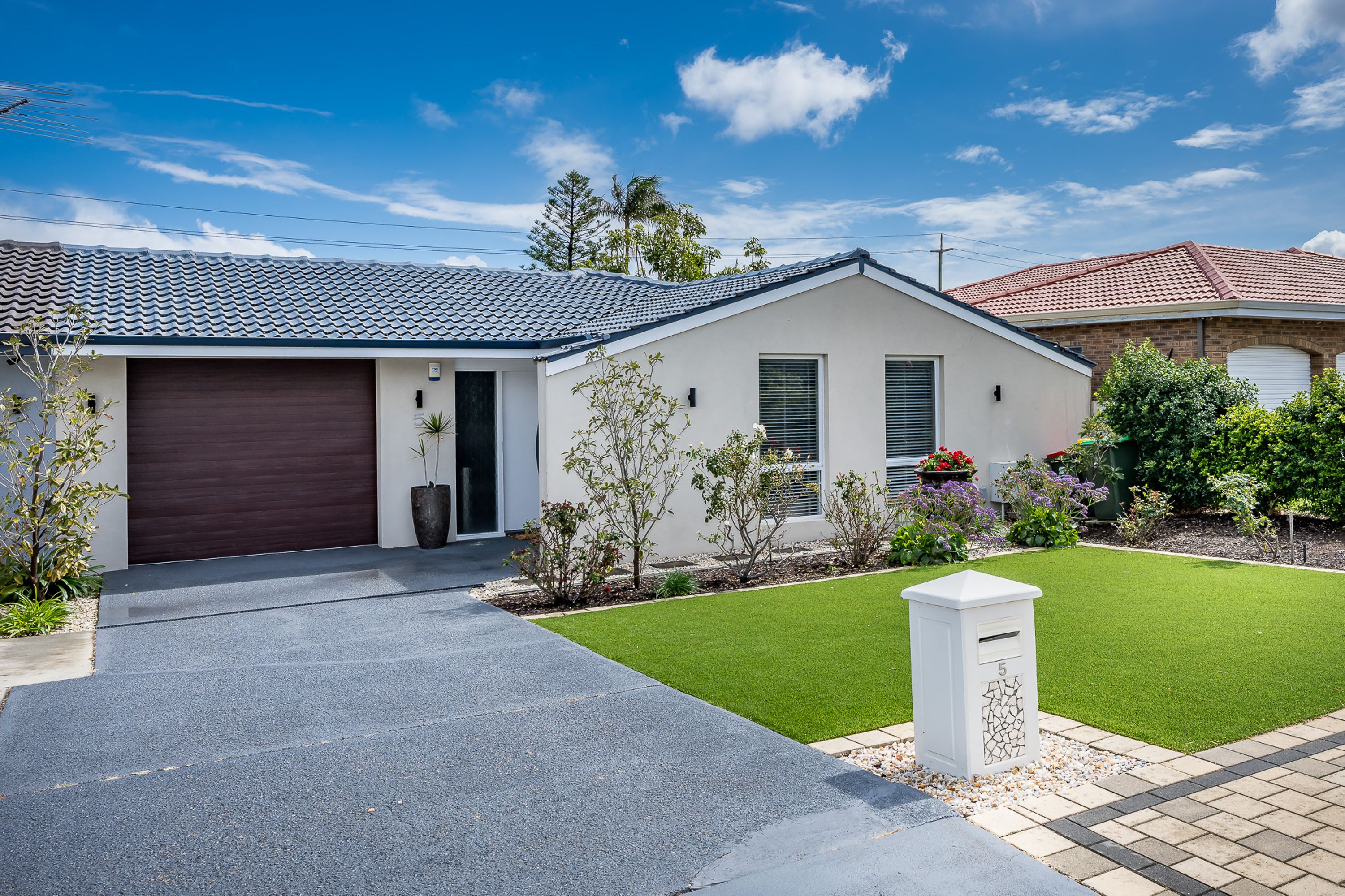 5 Avocet Road, Stirling - Image 1