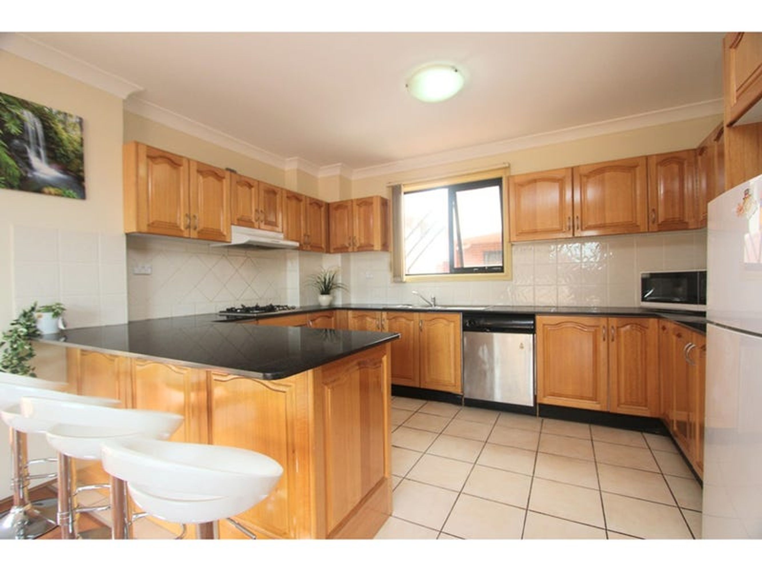 30/2, Rockdale - Thumbnail 4