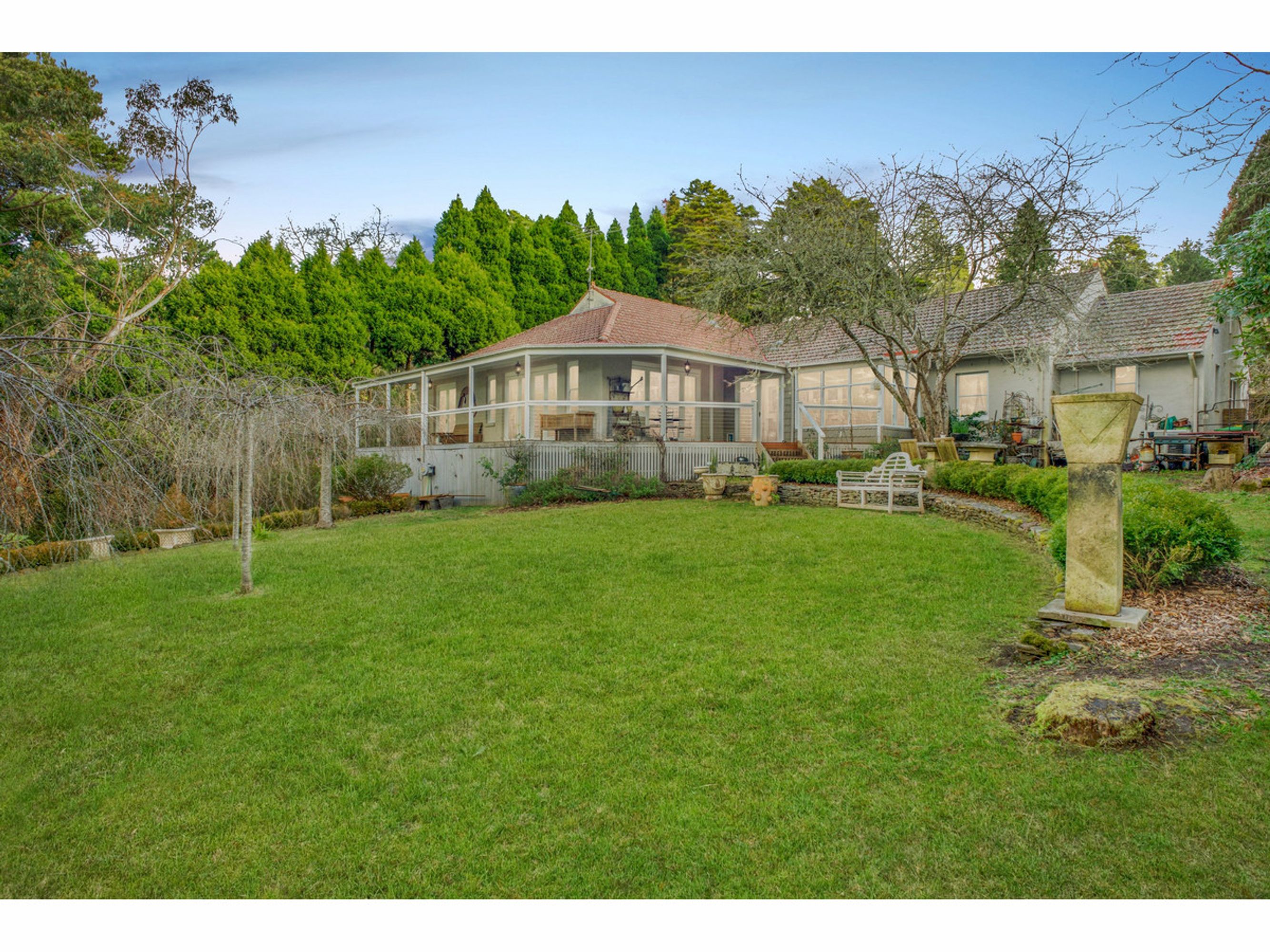 16 St Andrews Road, Leura - Image 1