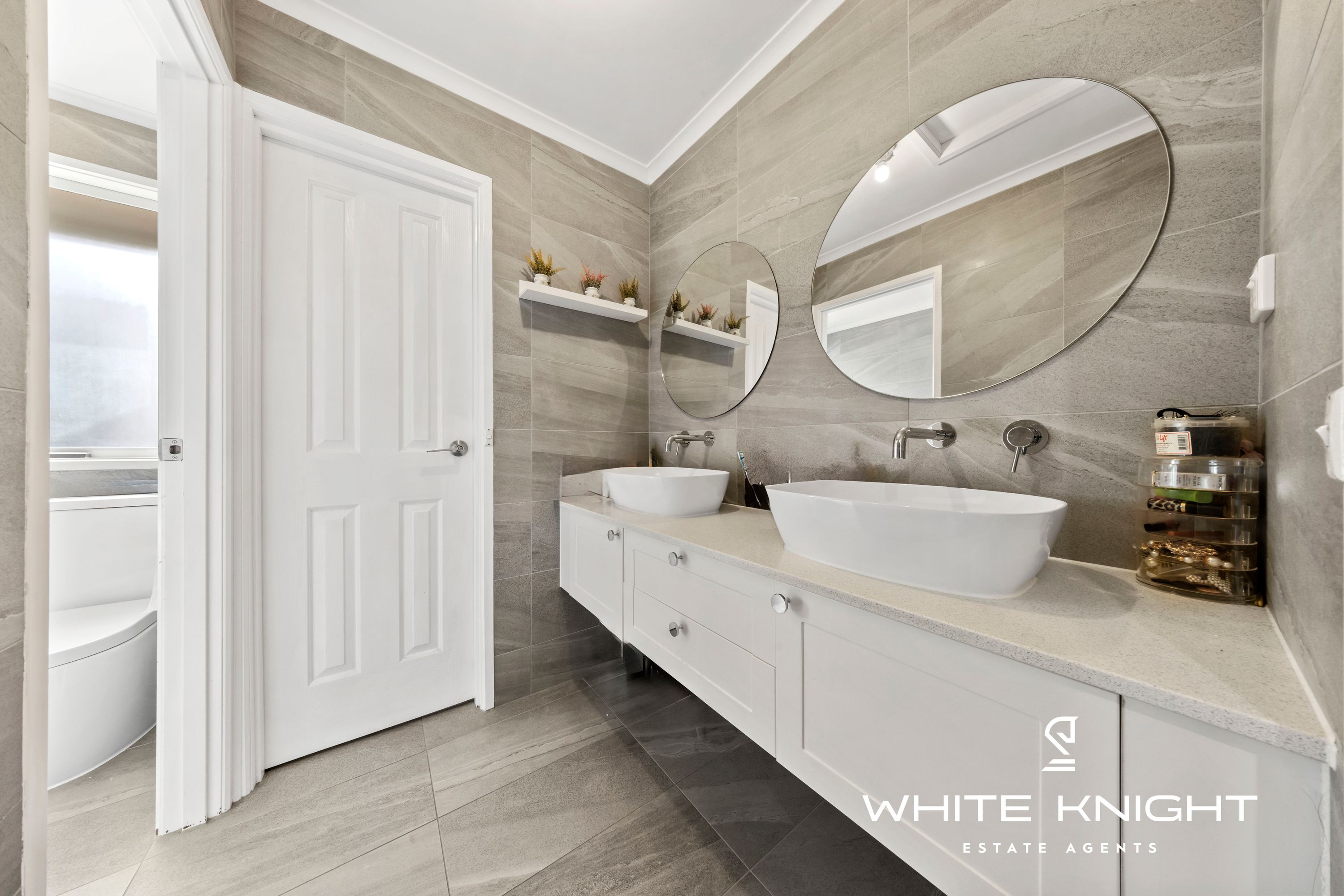 10 Shepherds Grove, Kings Park VIC 3021, Kings Park - Thumbnail 4
