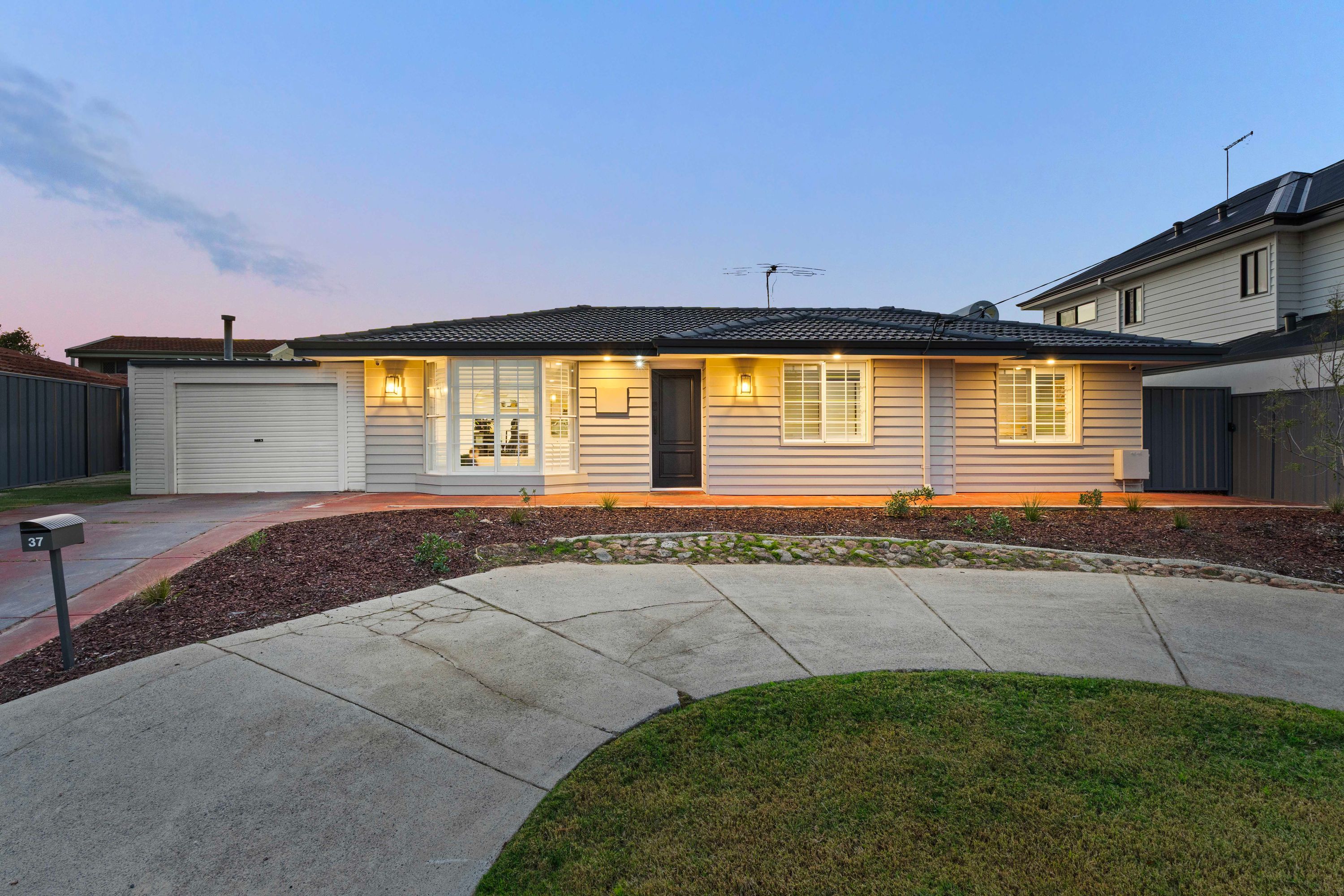 37 Fernlea Street, Warwick, Warwick - Image 1