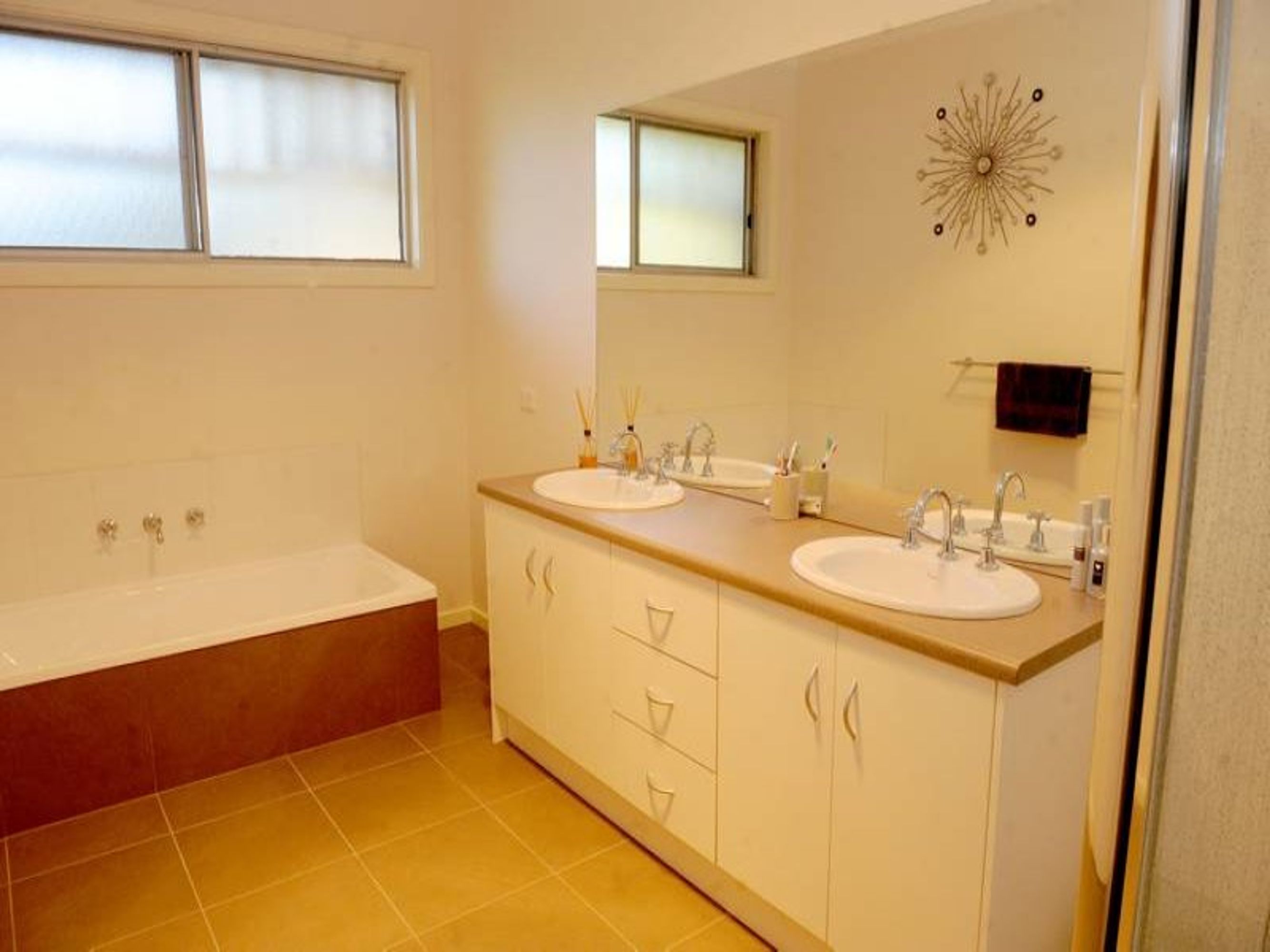 13 Pryors Road, Horsham VIC 3400, Horsham - Thumbnail 8