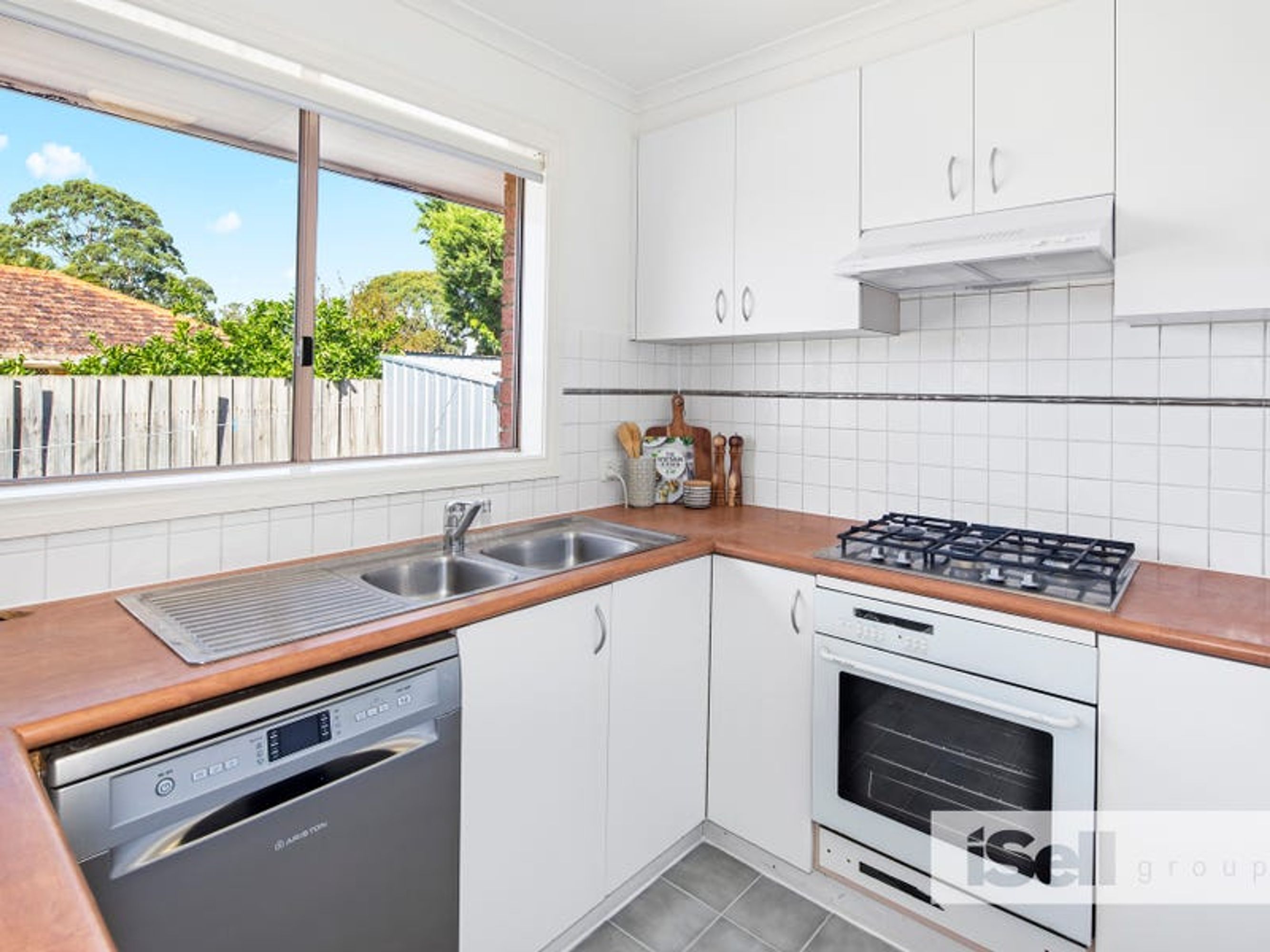 2/14 Marlene Court, Springvale - Thumbnail 7