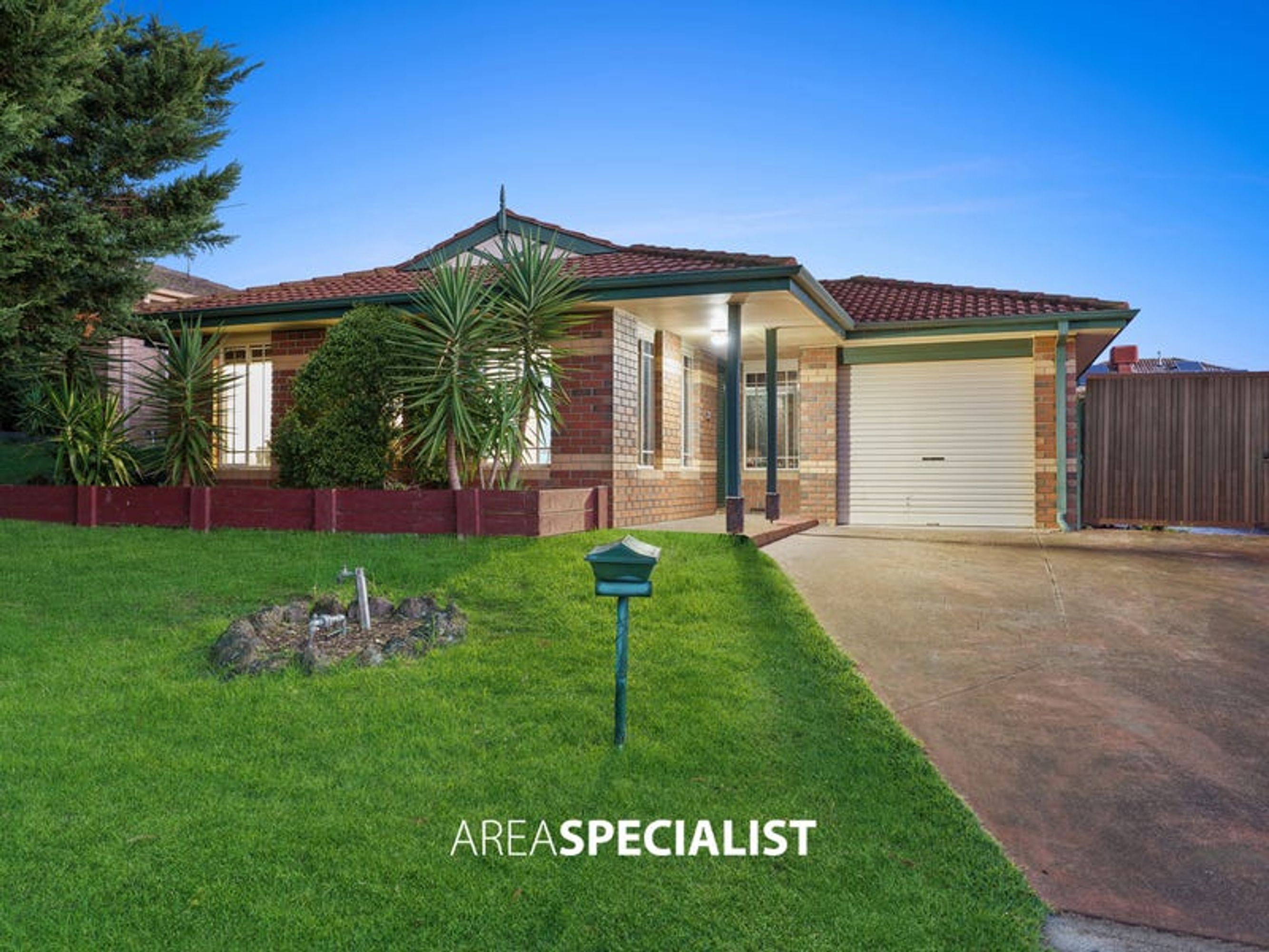 38 Cumberland Chase, Hampton Park