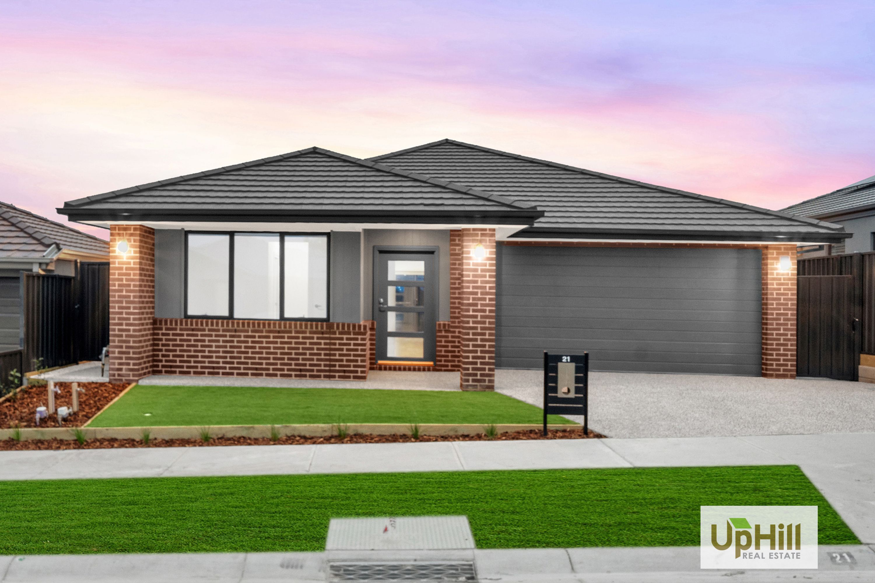 21 Shakeal Way, Clyde North - Image 1