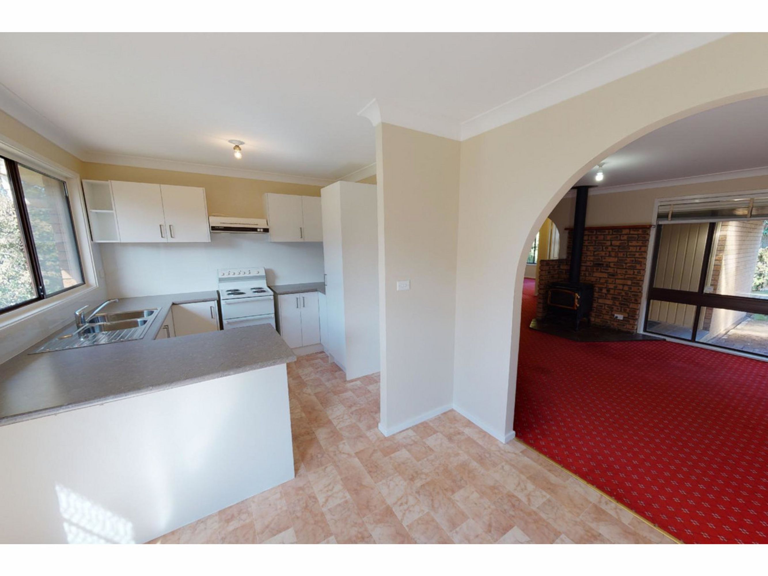 230 Blaxland Road, Wentworth Falls - Thumbnail 3