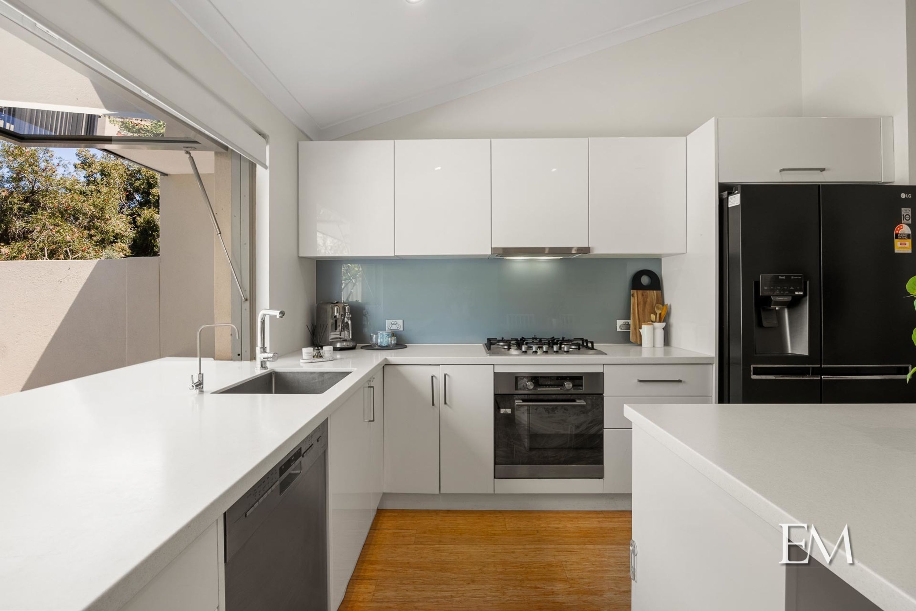 54 Graylands Road, Claremont - Thumbnail 4