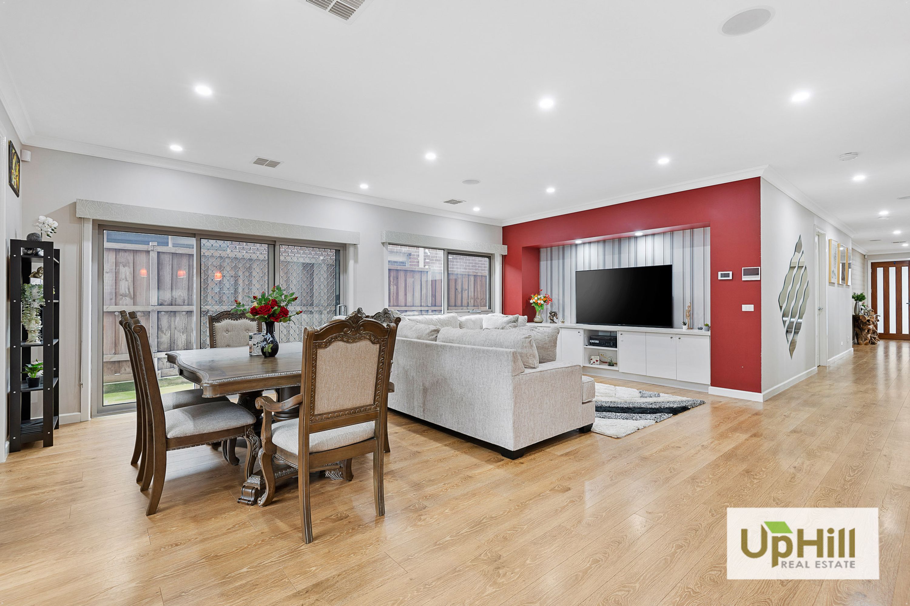 37 Blackhazel Crescent, Clyde North - Thumbnail 4