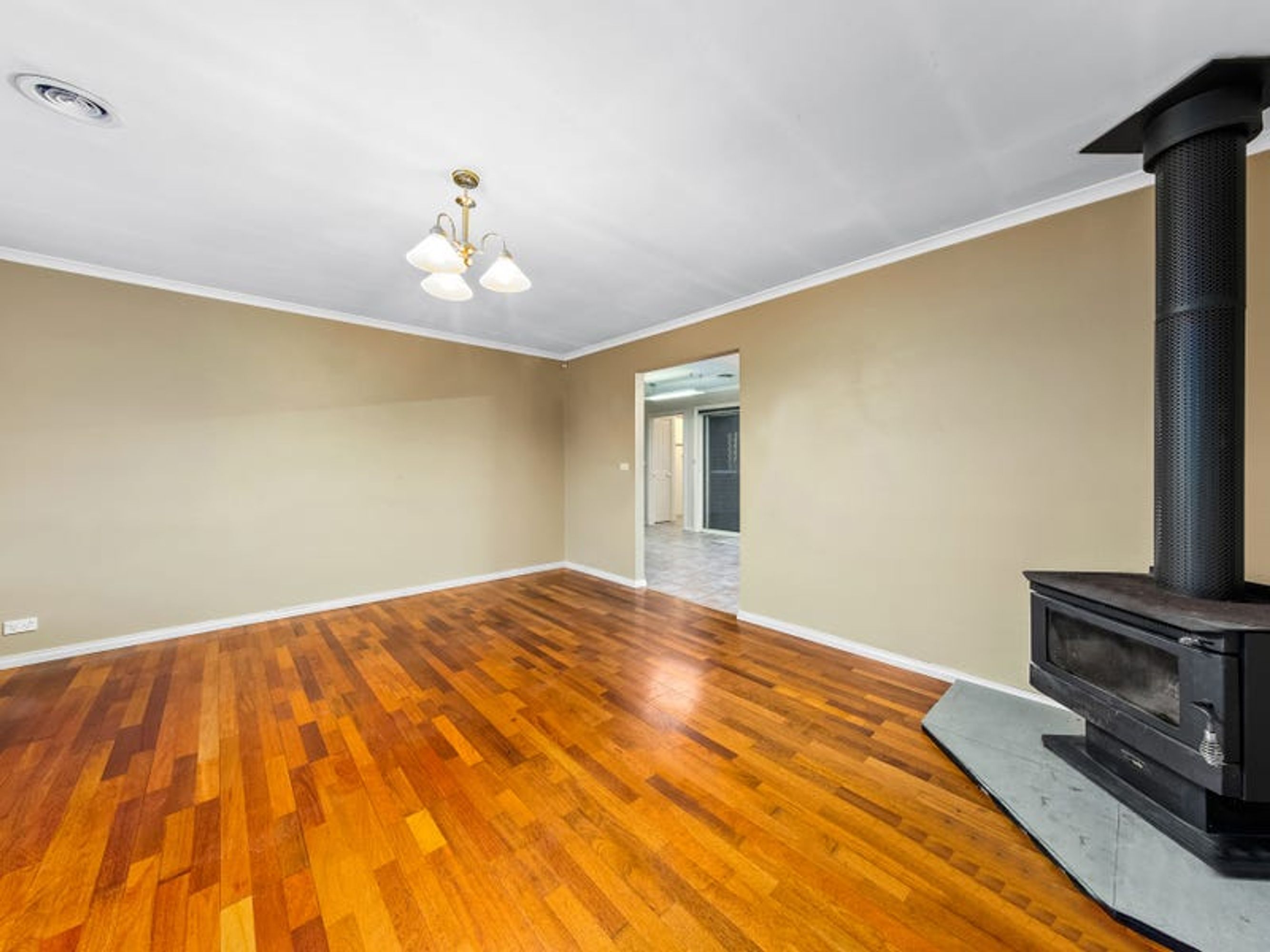 14 Freeman Street, Sunshine VIC 3020, Sunshine - Thumbnail 4