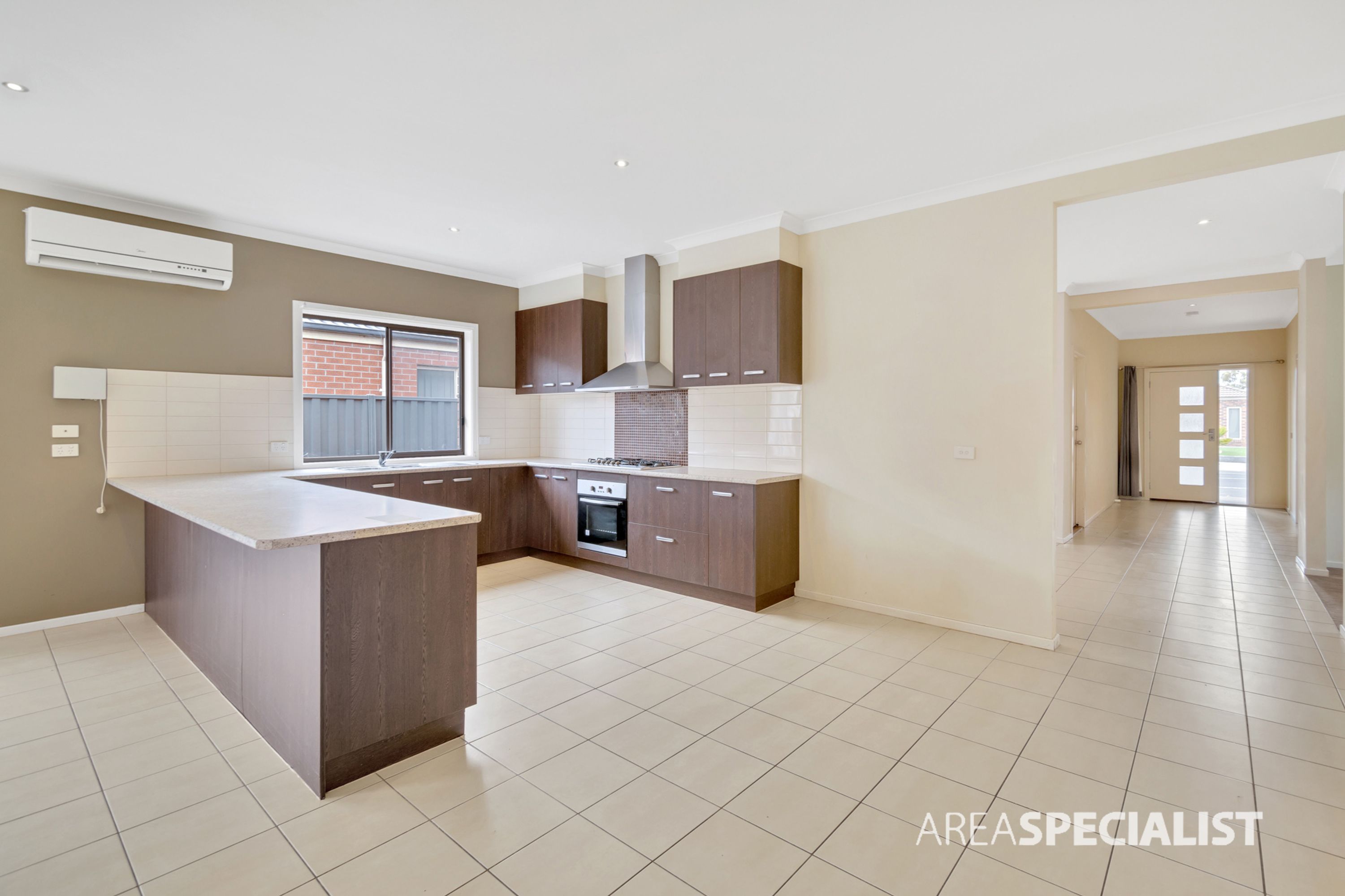 129 Eureka Drive, Manor Lakes, Manor Lakes - Thumbnail 5