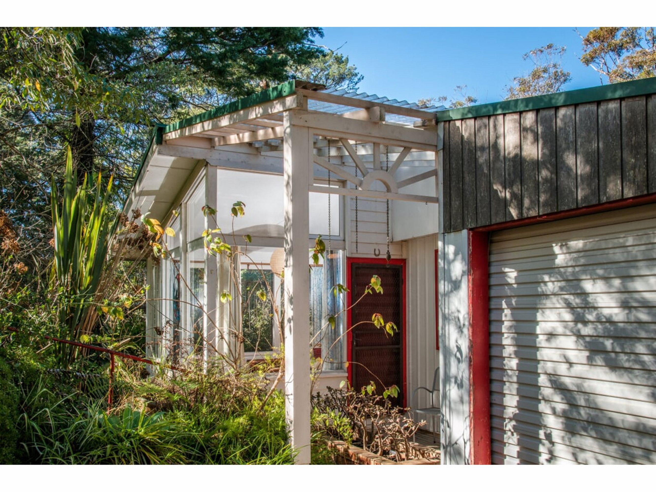 46 Kalinda Road, Bullaburra - Thumbnail 2