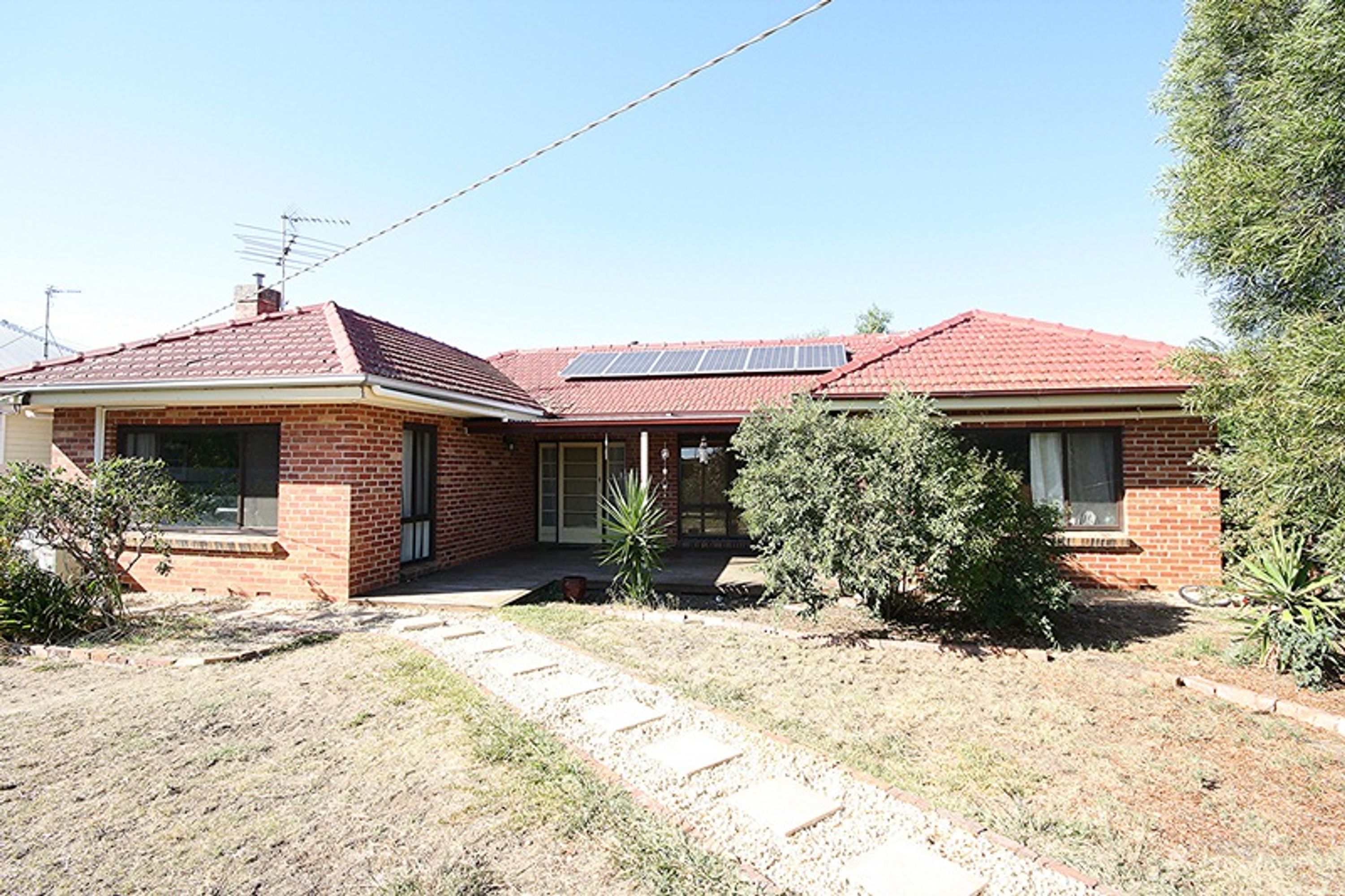 27 Sunnyside avenue, Horsham VIC 3400, Horsham - Thumbnail 2