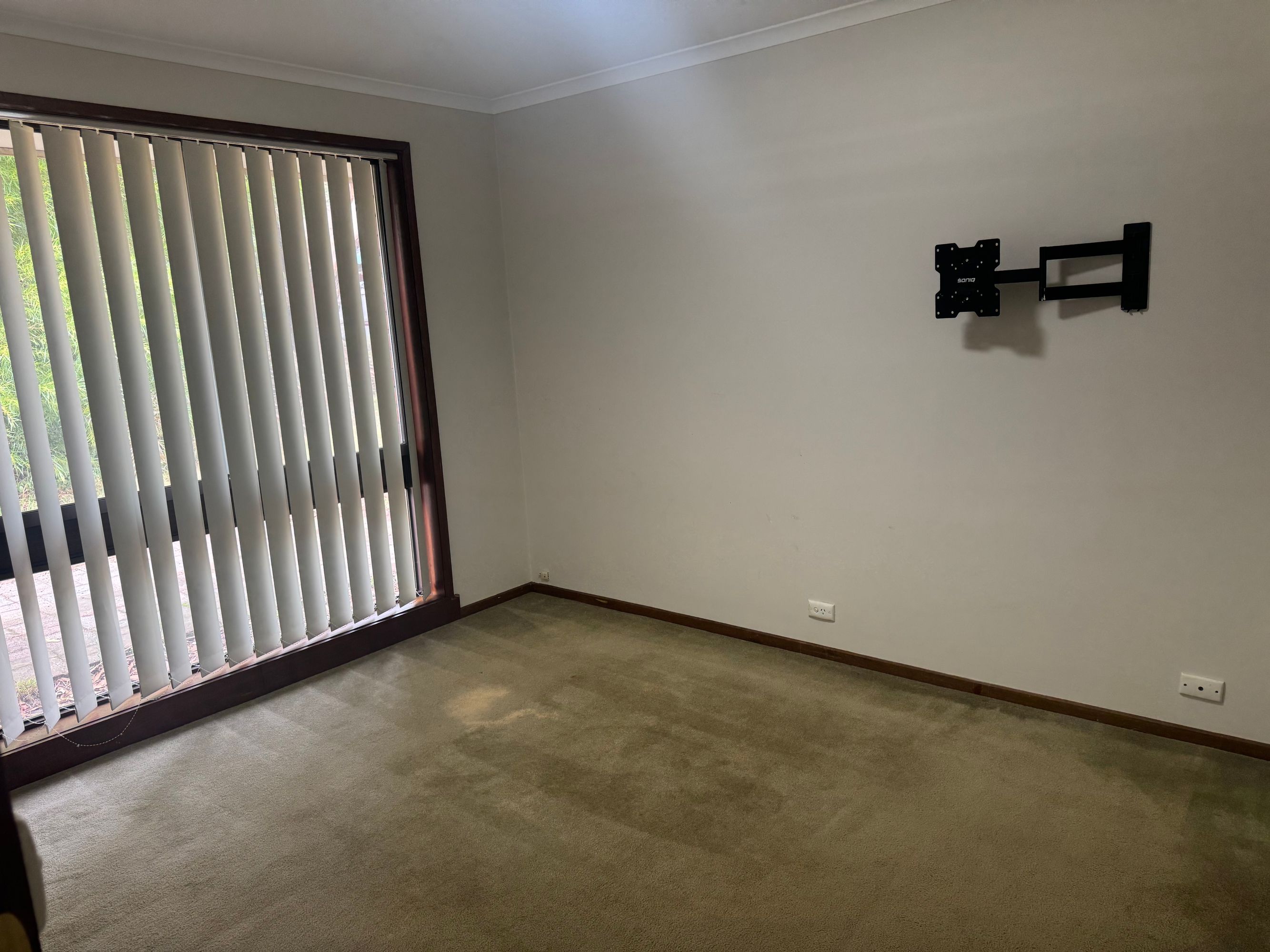 19 Chomley Street, Cranbourne - Thumbnail 5