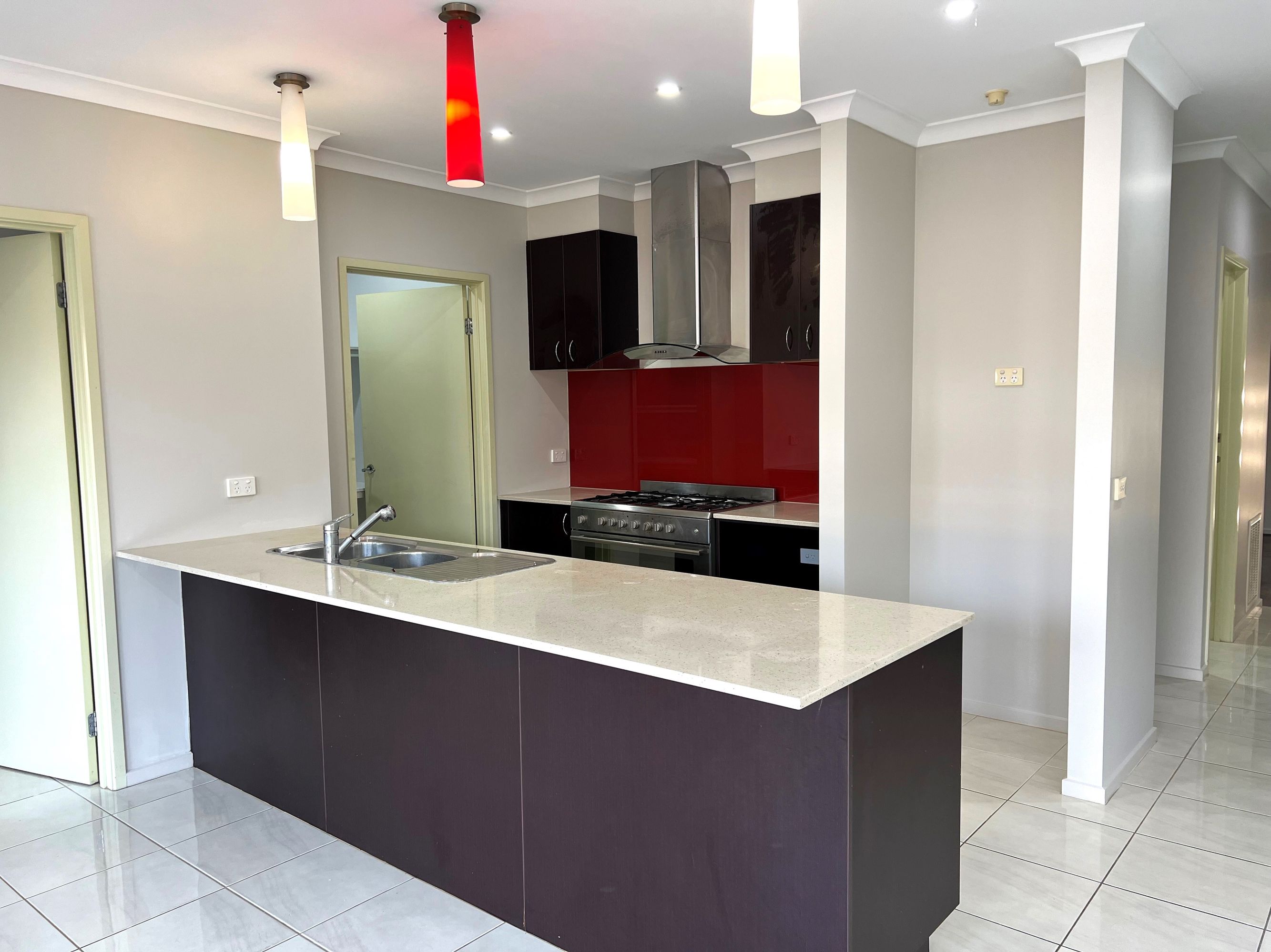 12 Sagan Drive, Cranbourne North - Thumbnail 4
