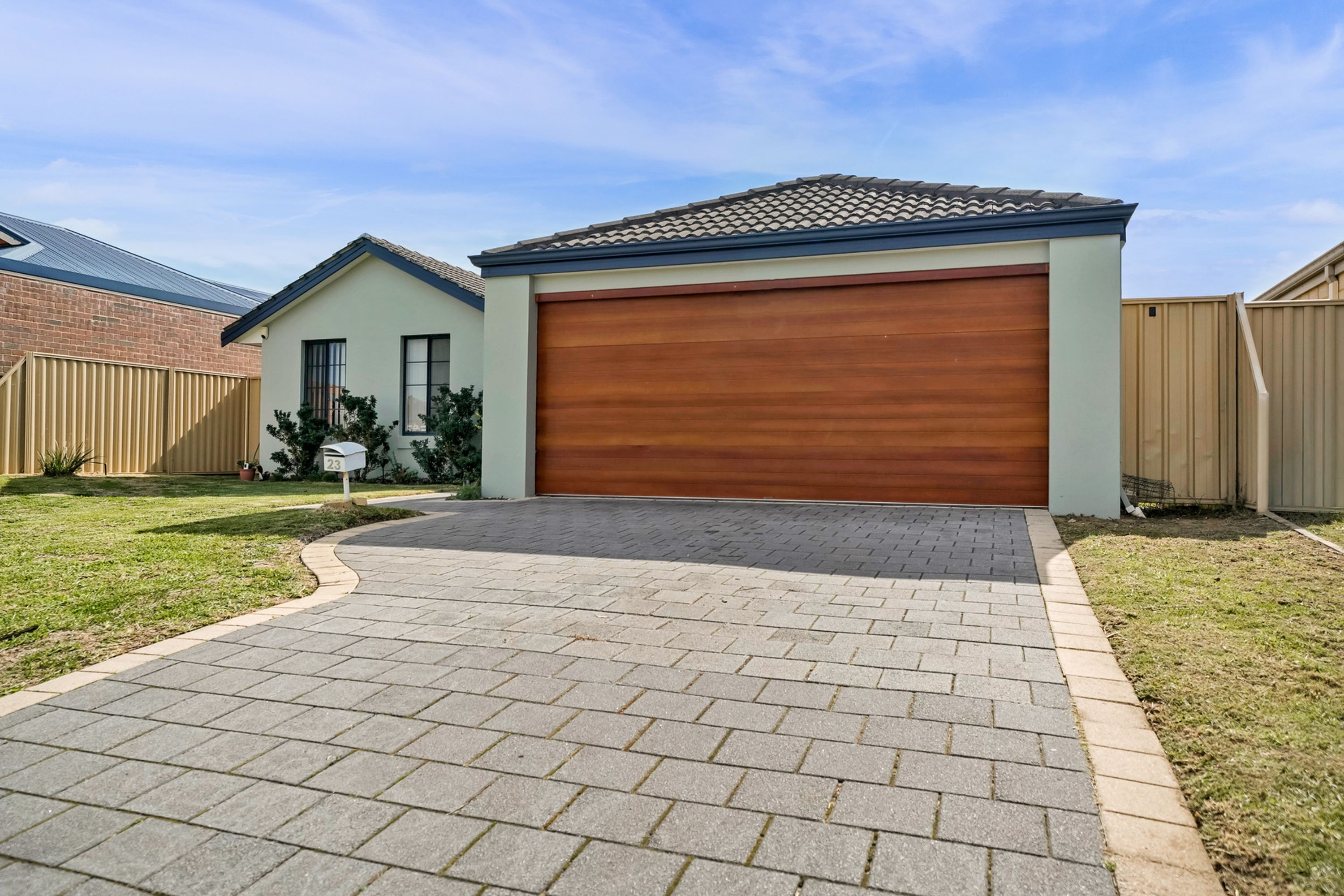 23 Daran Way, Byford, Byford - Thumbnail 2