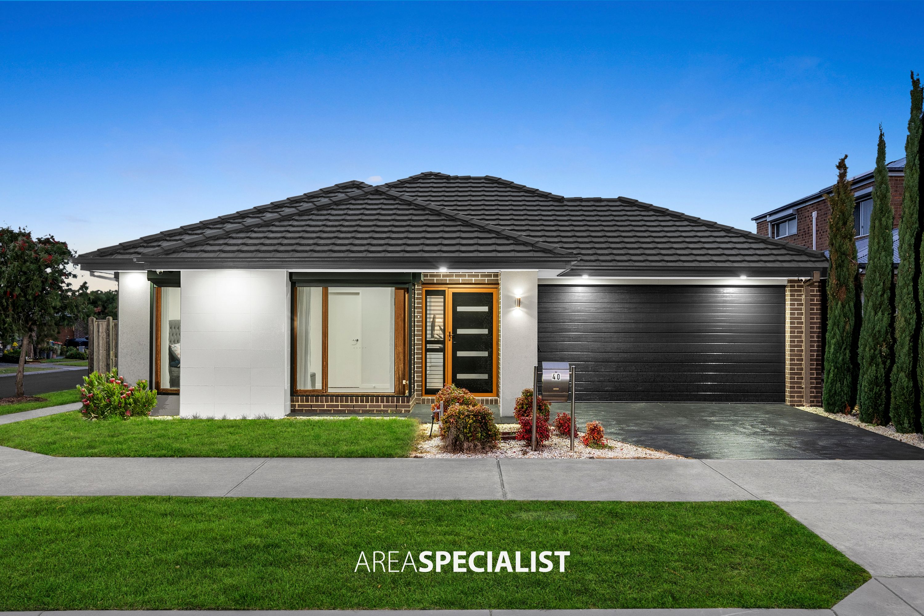 40 Sandymount Drive, Clyde North, Clyde North - Image 1