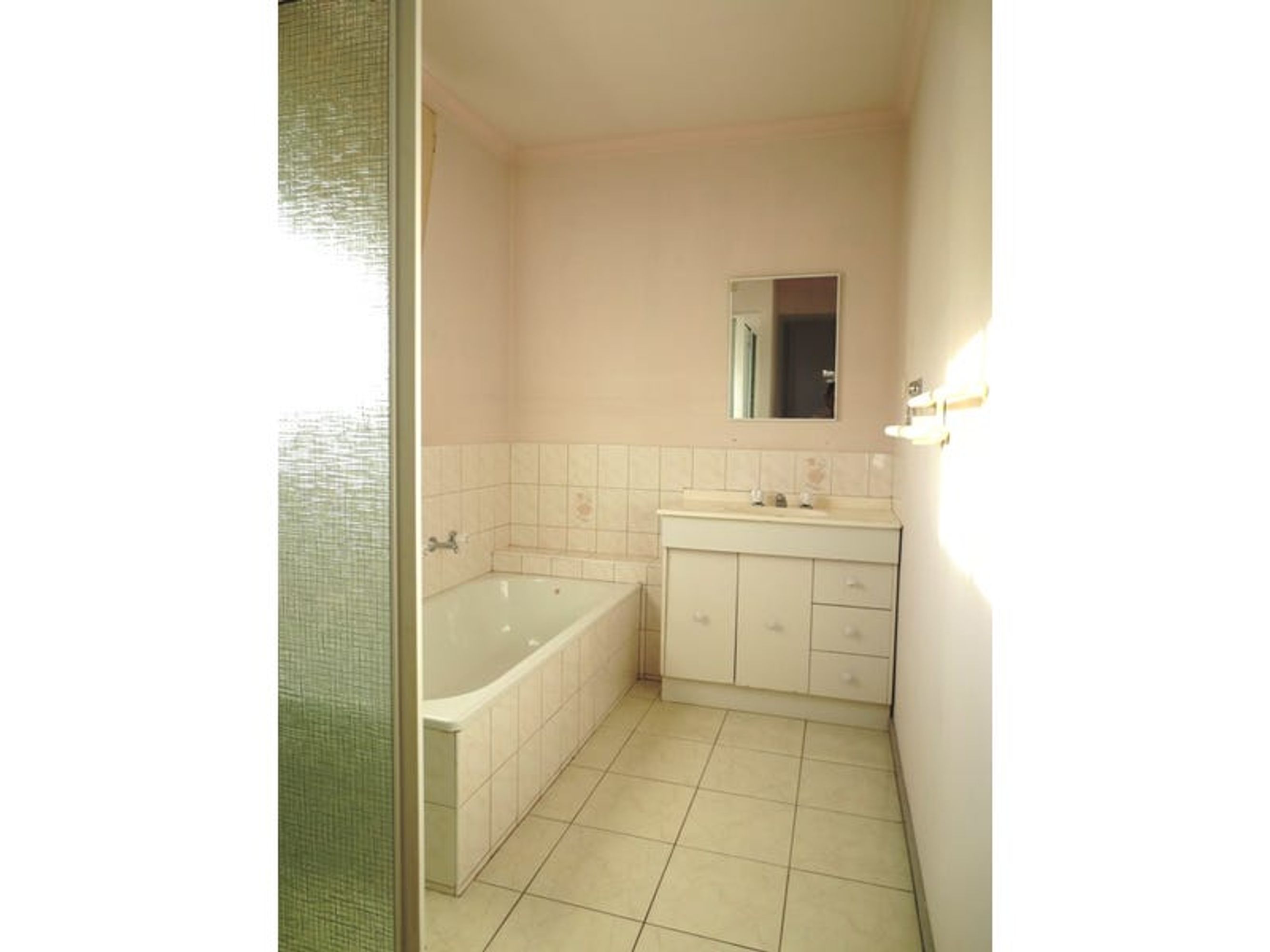 2/899 Heatherton Road, Springvale - Thumbnail 4