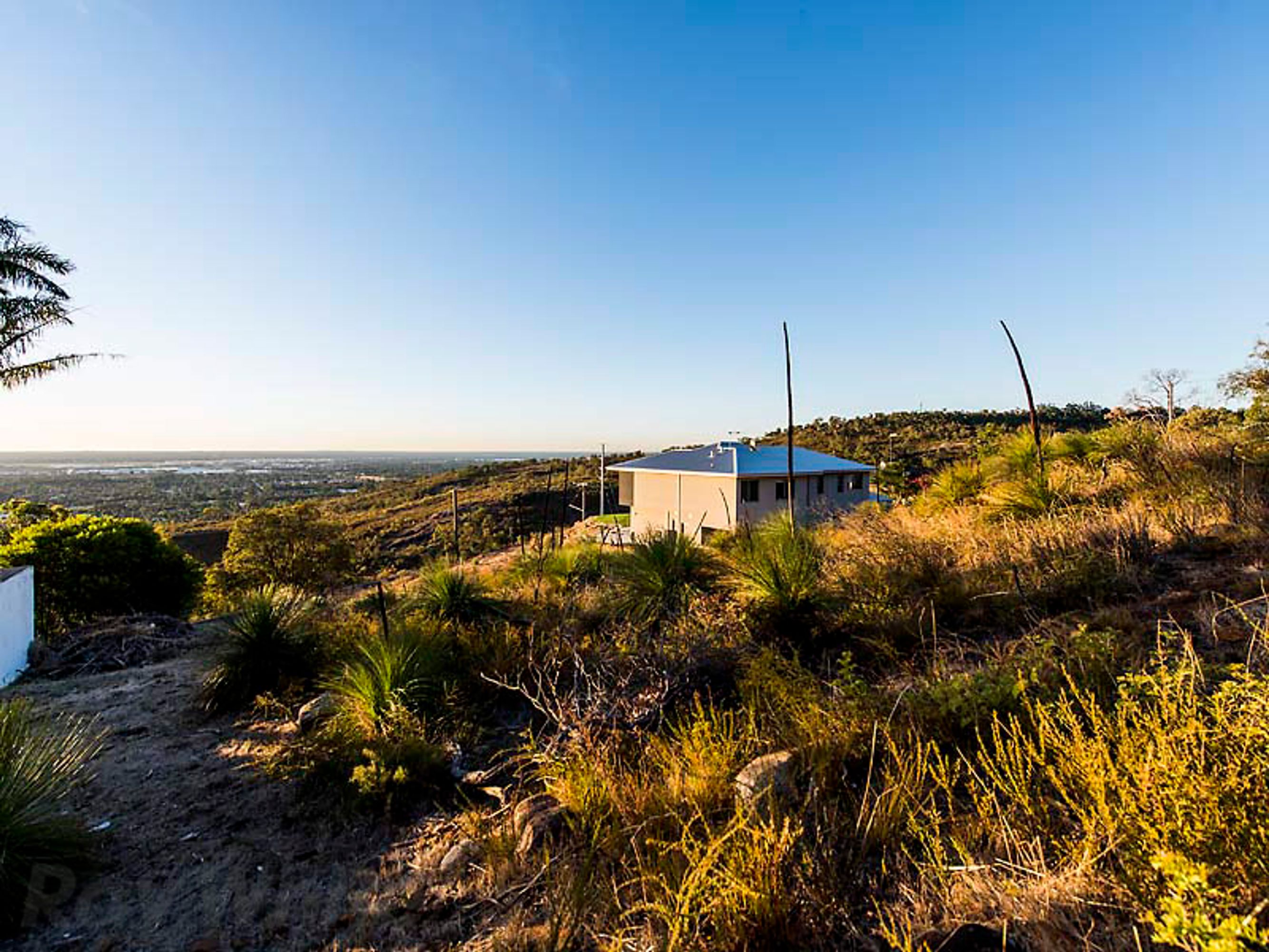 203 Falls Road, Lesmurdie, WA 6076, Lesmurdie - Thumbnail 6