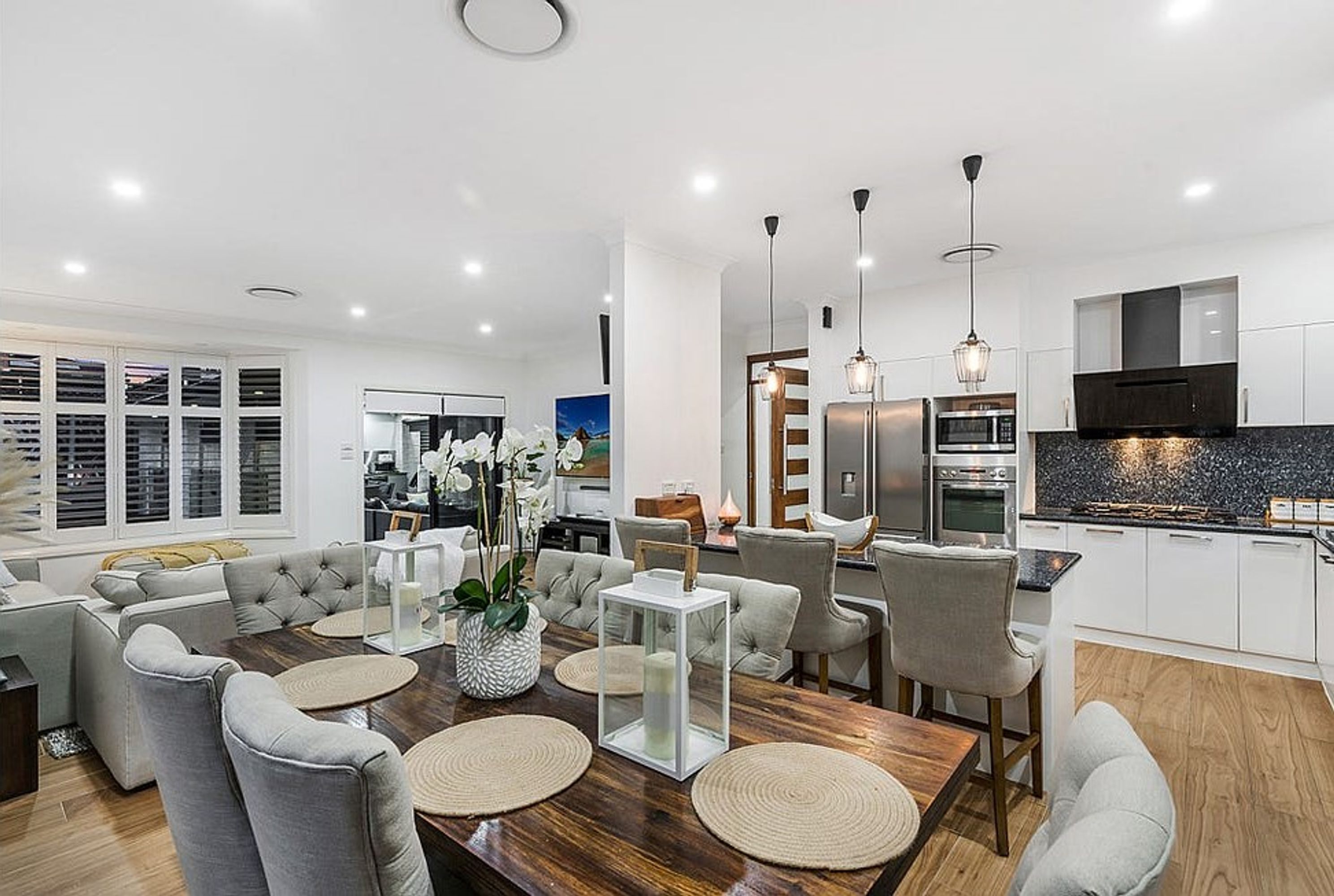 16 Duke Close, Green Valley - Thumbnail 2