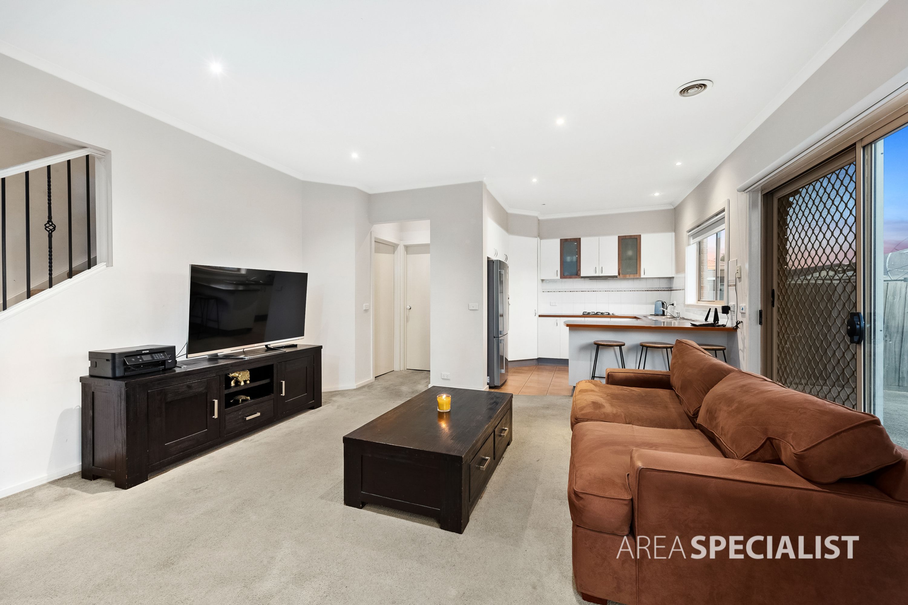 13 Amberlea Circuit, Taylors Hill VIC 3037, Taylors Hill - Thumbnail 3