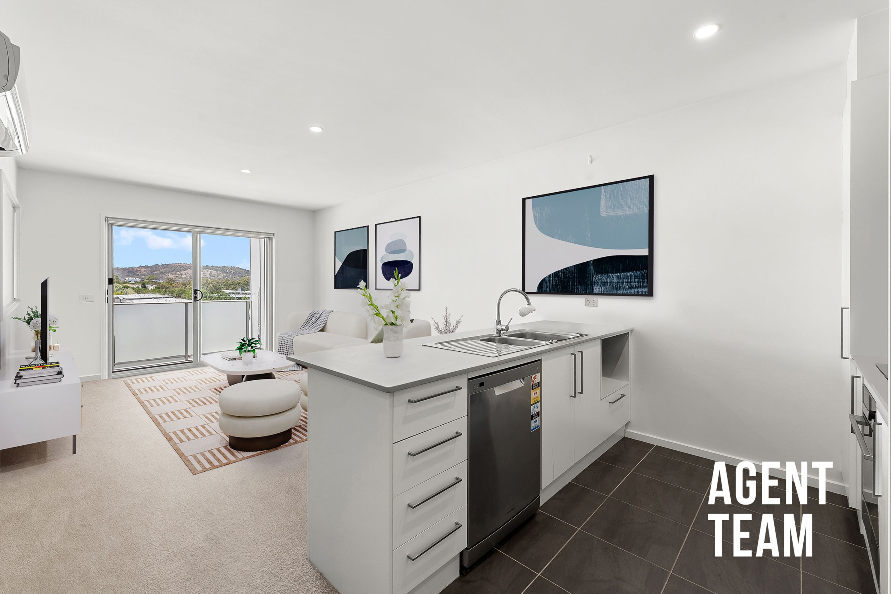 131/230 Flemington Road, Harrison - Thumbnail 3