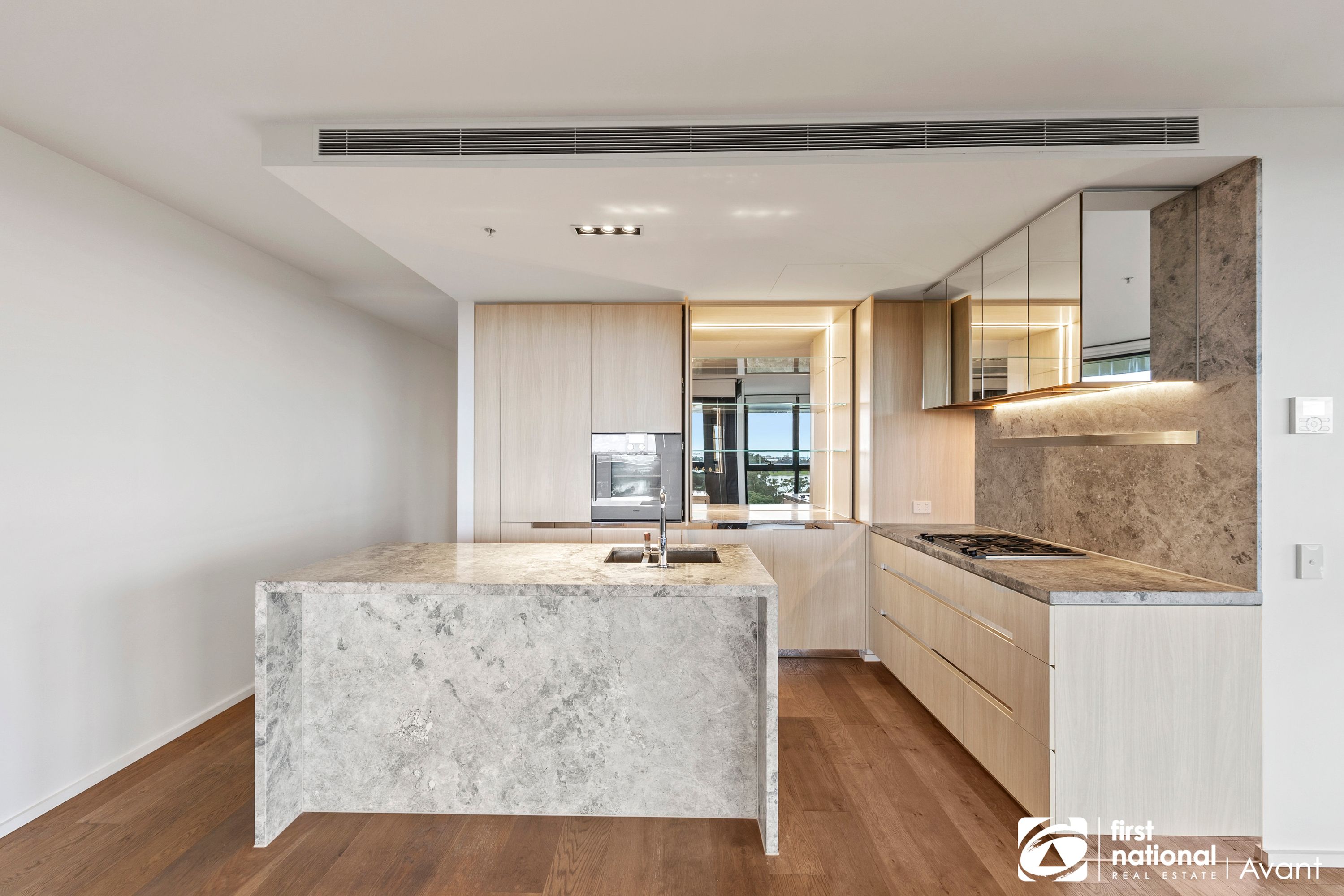 917/20 Queens Road, Melbourne - Thumbnail 7