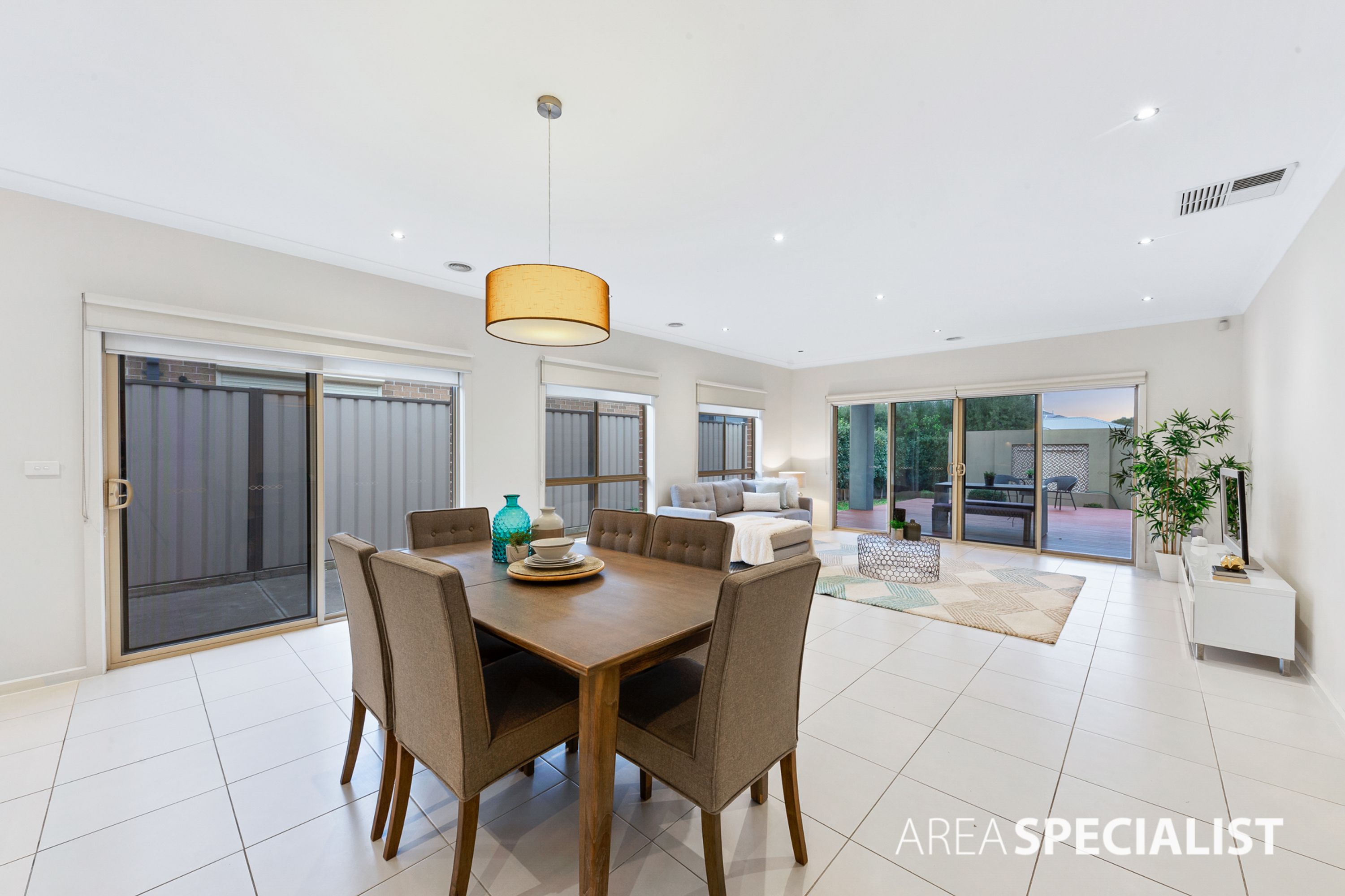 24 West Highland Drive, Burnside Heights VIC 3023, Burnside Heights - Thumbnail 6