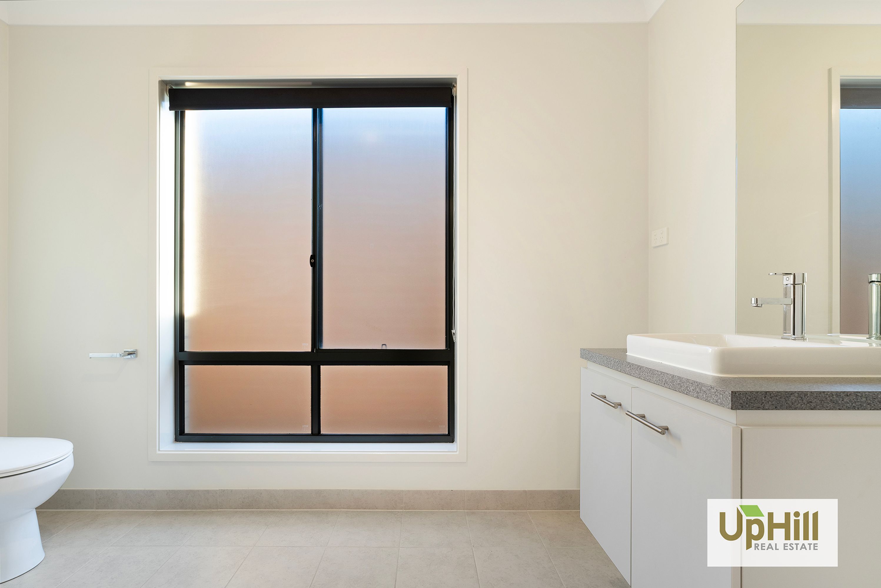 18 Palacio Terrace, Clyde North - Thumbnail 4
