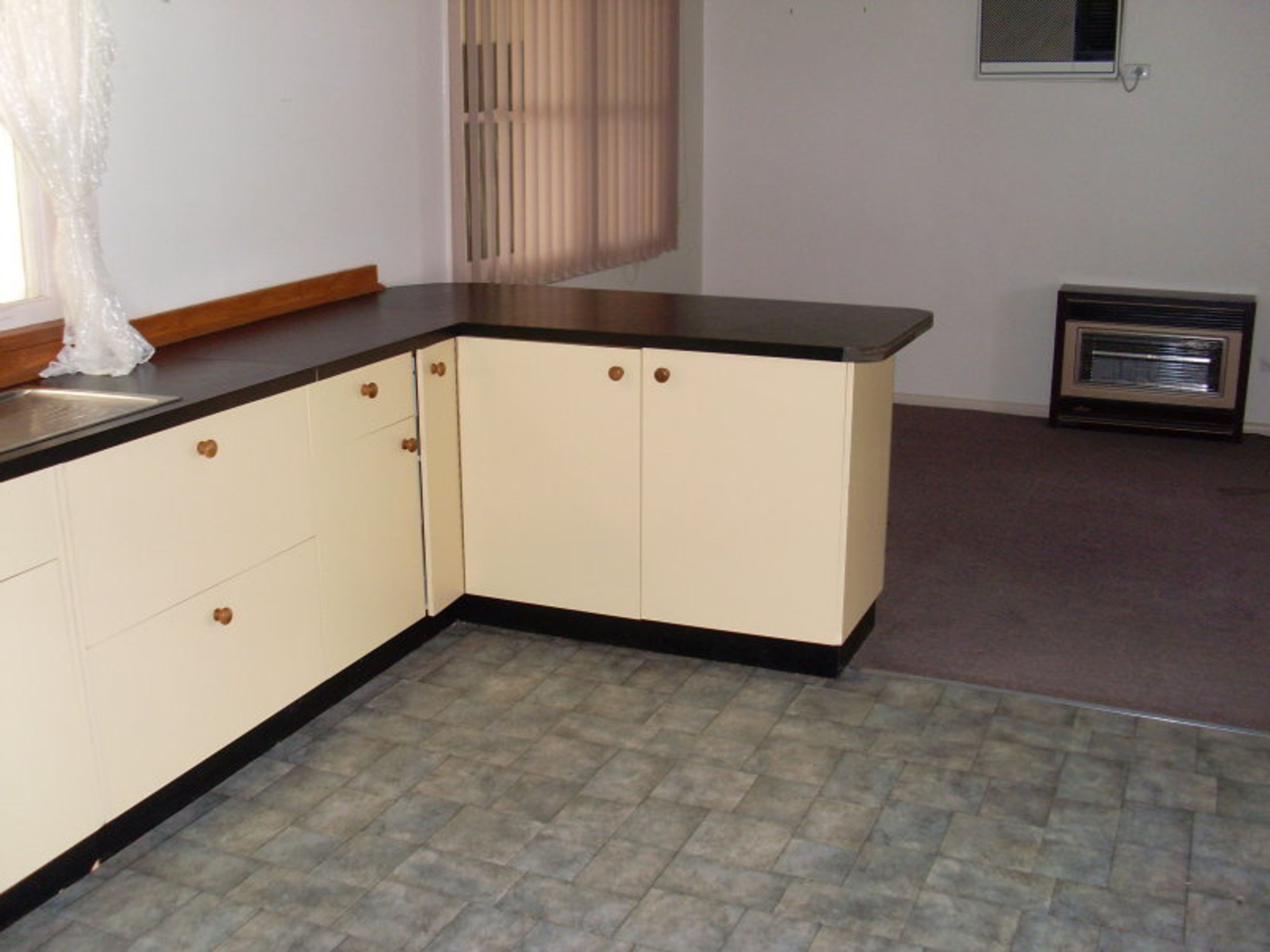 16 Dollar Avenue, Horsham VIC 3400, Horsham - Thumbnail 4