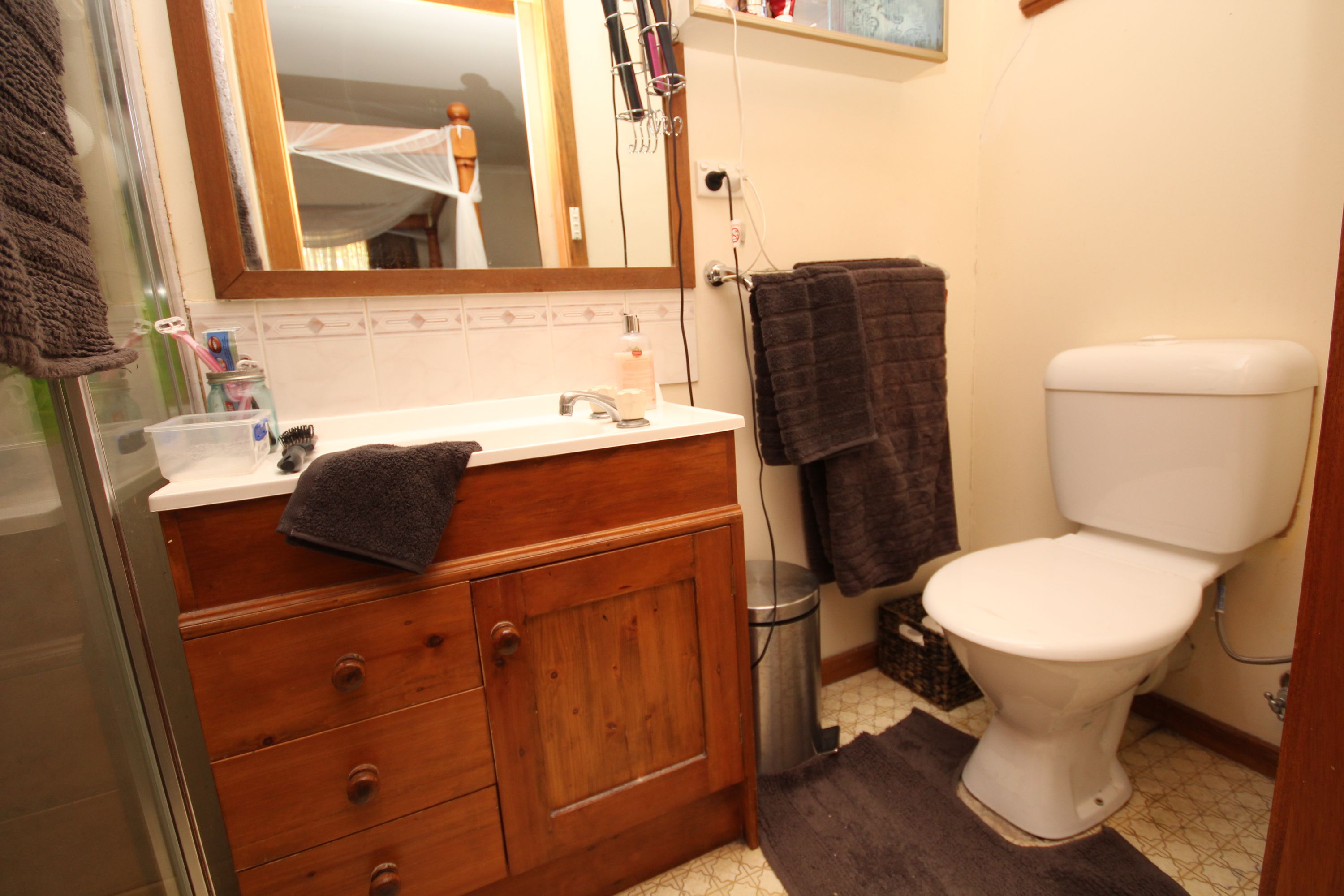 57 Federation Avenue, Horsham VIC 3400, Horsham - Thumbnail 3