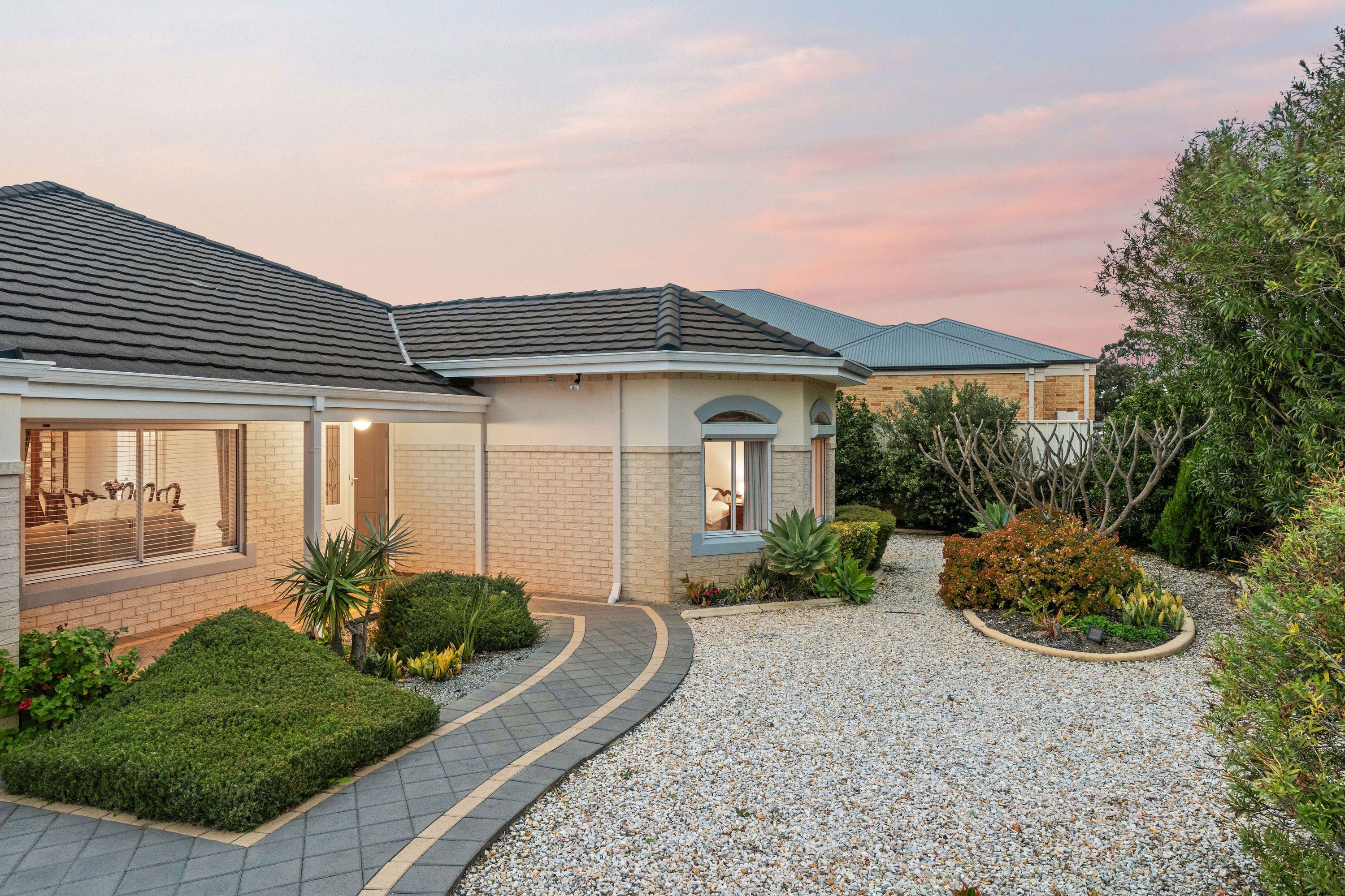 8 Derwent Meander, Joondalup - Thumbnail 4