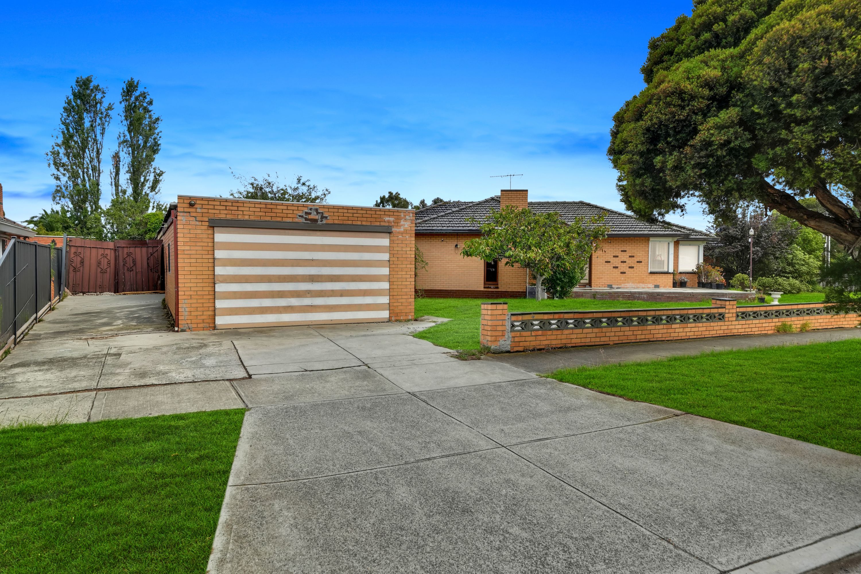 32 Arthur Street, St Albans VIC 3021, St Albans - Thumbnail 2
