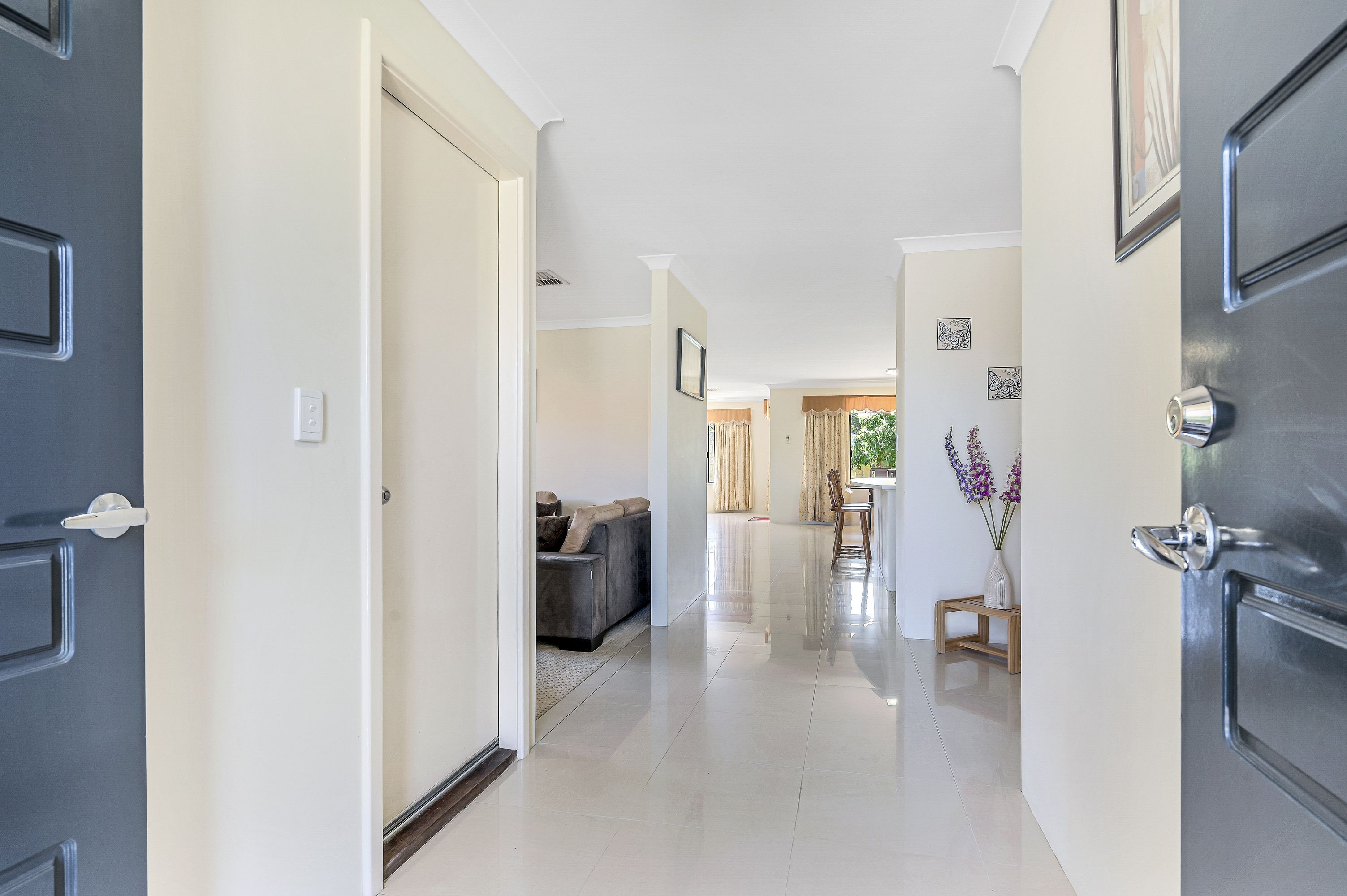 30 Tarradee Circuit, Thornlie - Thumbnail 2