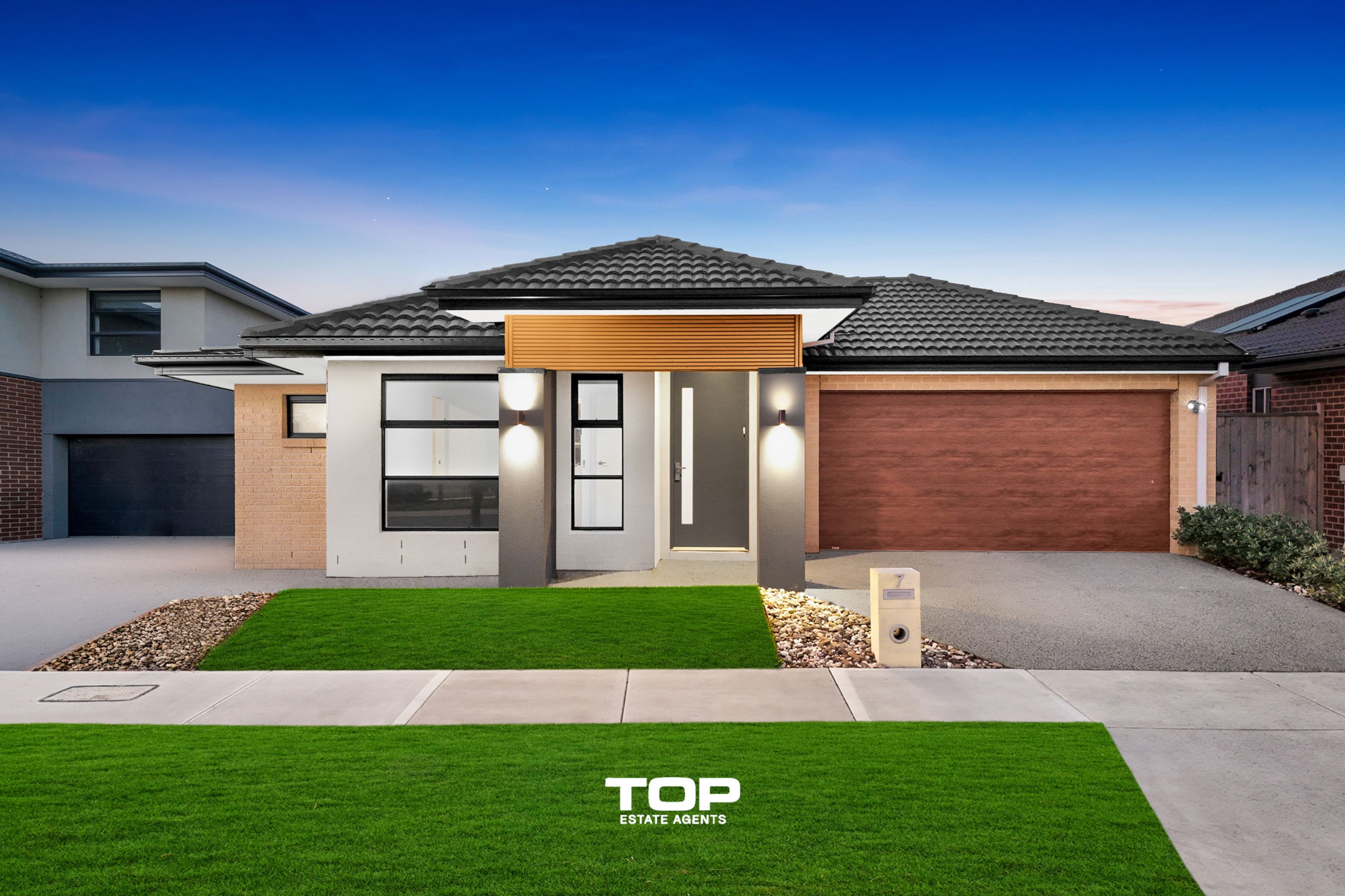 7 Boyce Circuit, Clyde North - Image 1