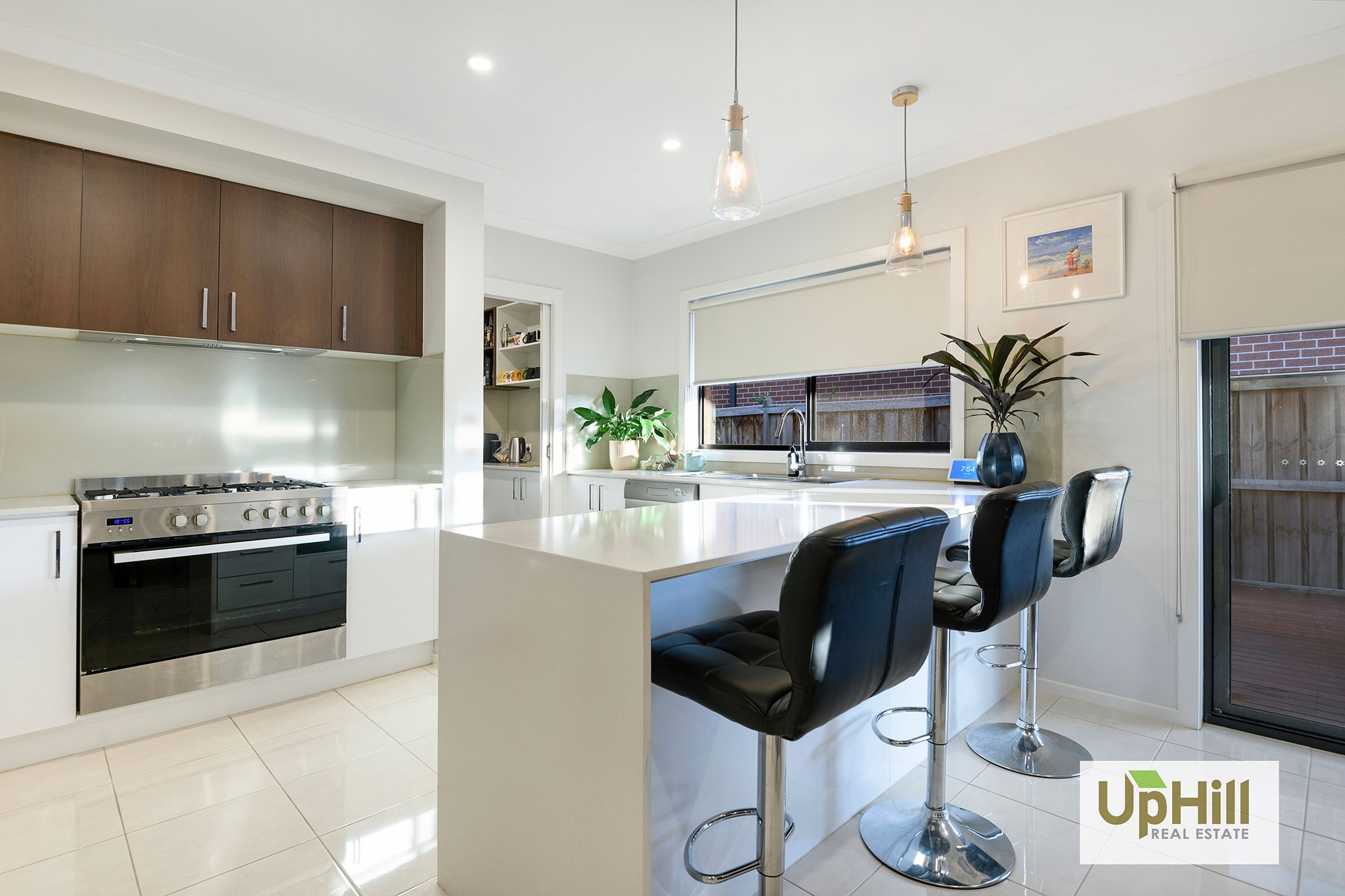 33 Reflections Boulevard, Clyde North - Thumbnail 4