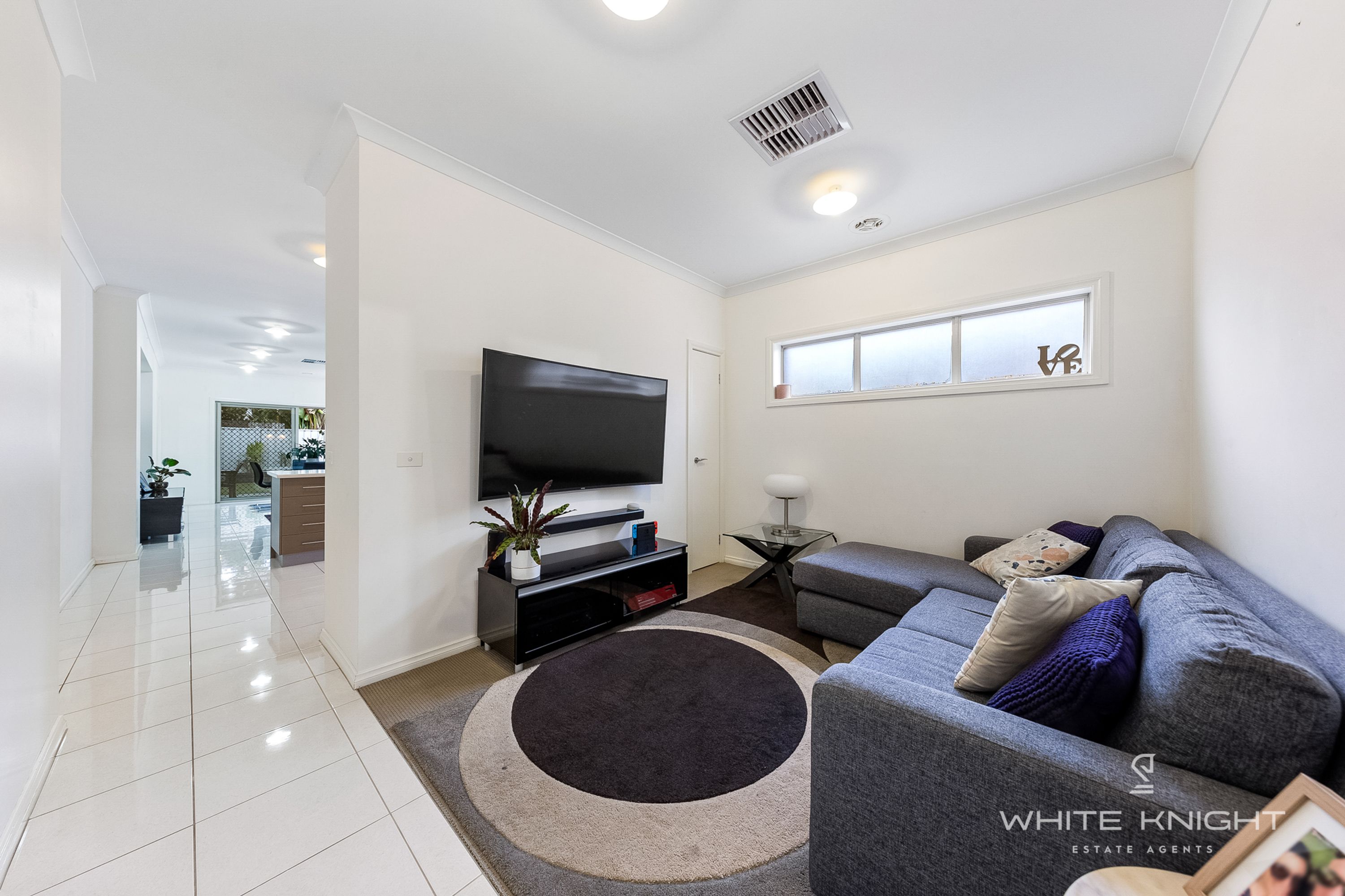 35 Daly Circuit, Caroline Springs VIC 3023, Caroline Springs - Thumbnail 5