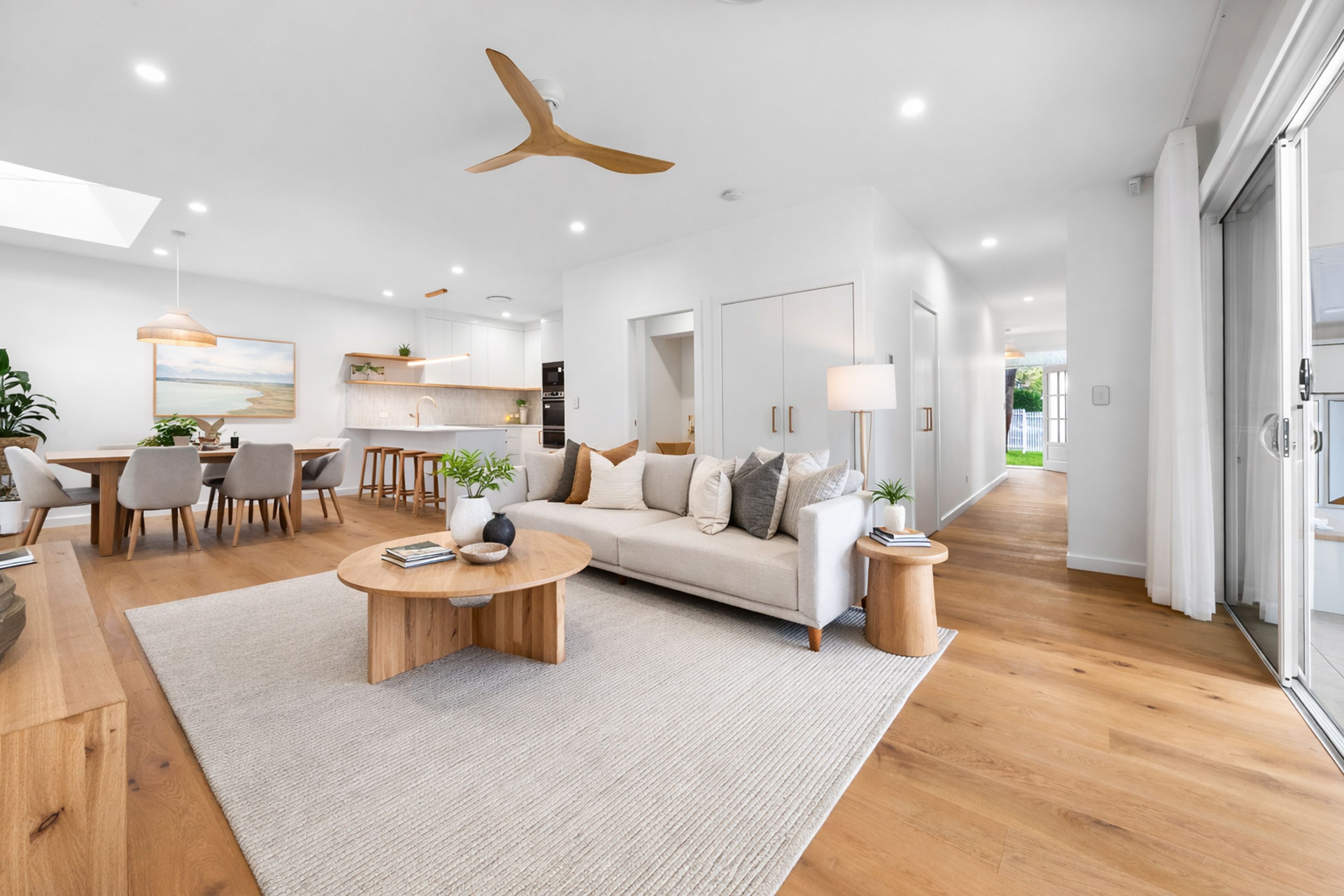 8 Altona Avenue, Bateau Bay NSW 2261, Bateau Bay - Thumbnail 2