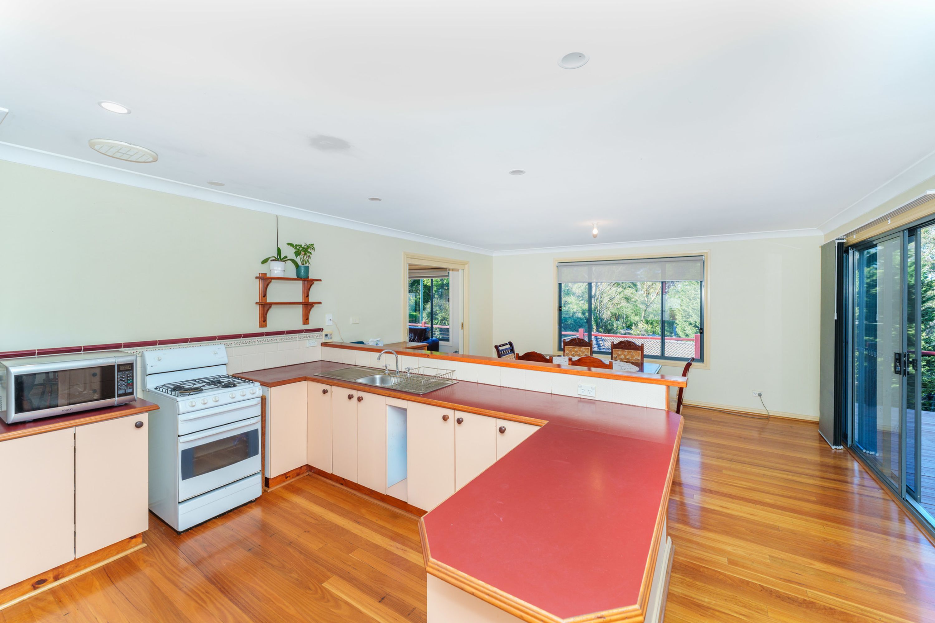 61 Sixth Avenue, Katoomba - Thumbnail 6
