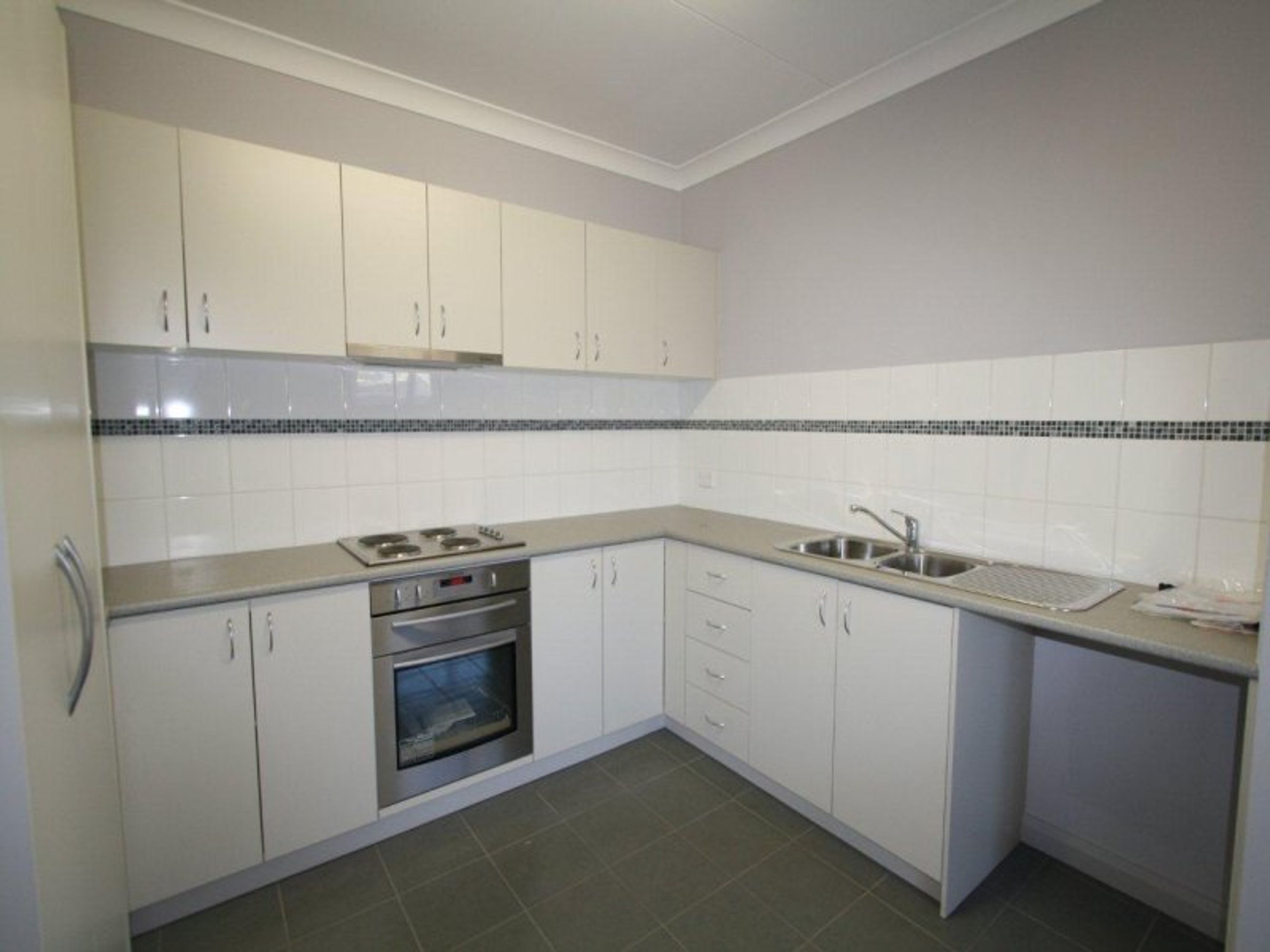 8A Godrick Place, South Hedland, South Hedland - Thumbnail 2